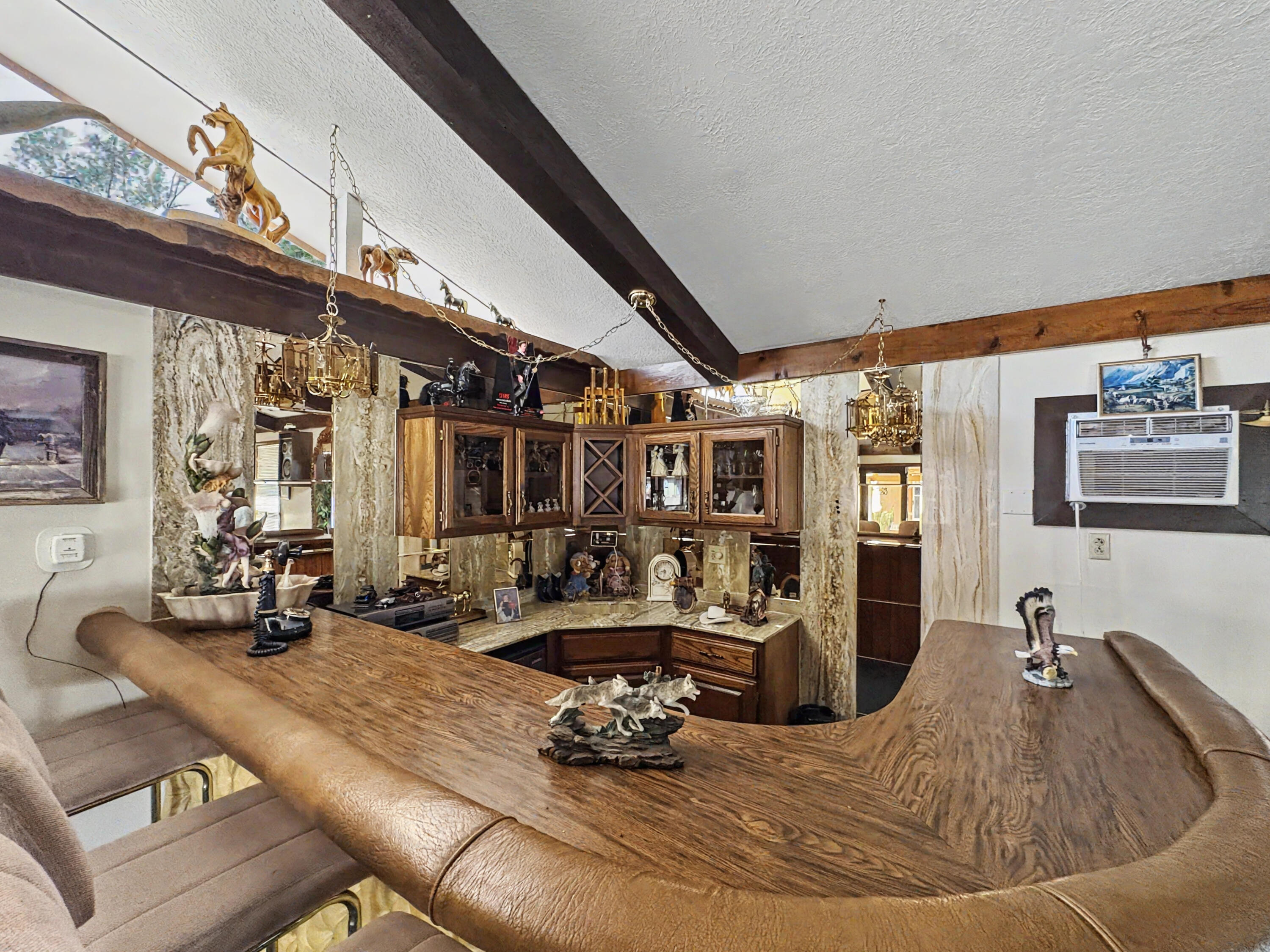 701 Pleasant Place