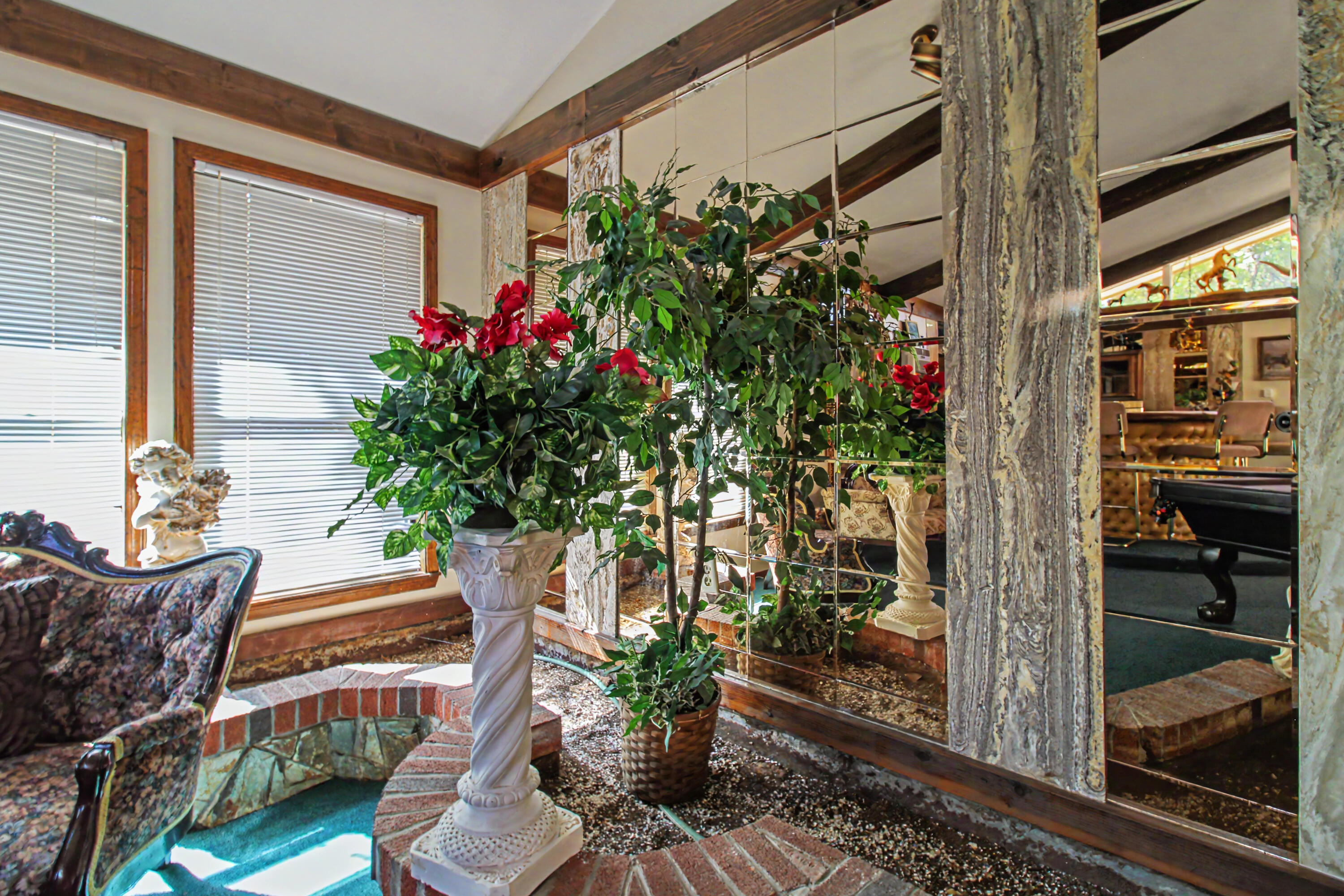 701 Pleasant Place