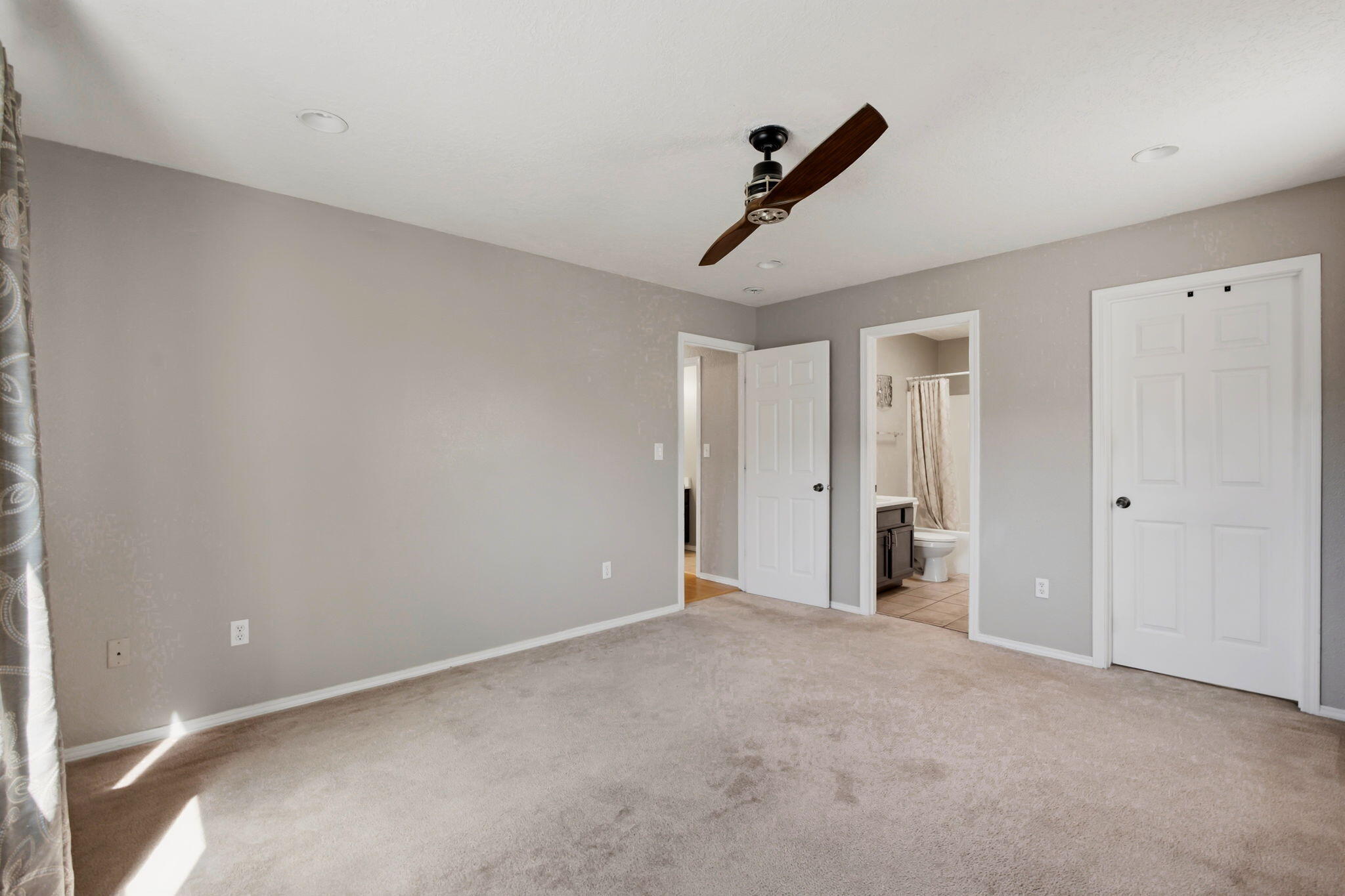 4801 Irving Boulevard NW UNIT 2404