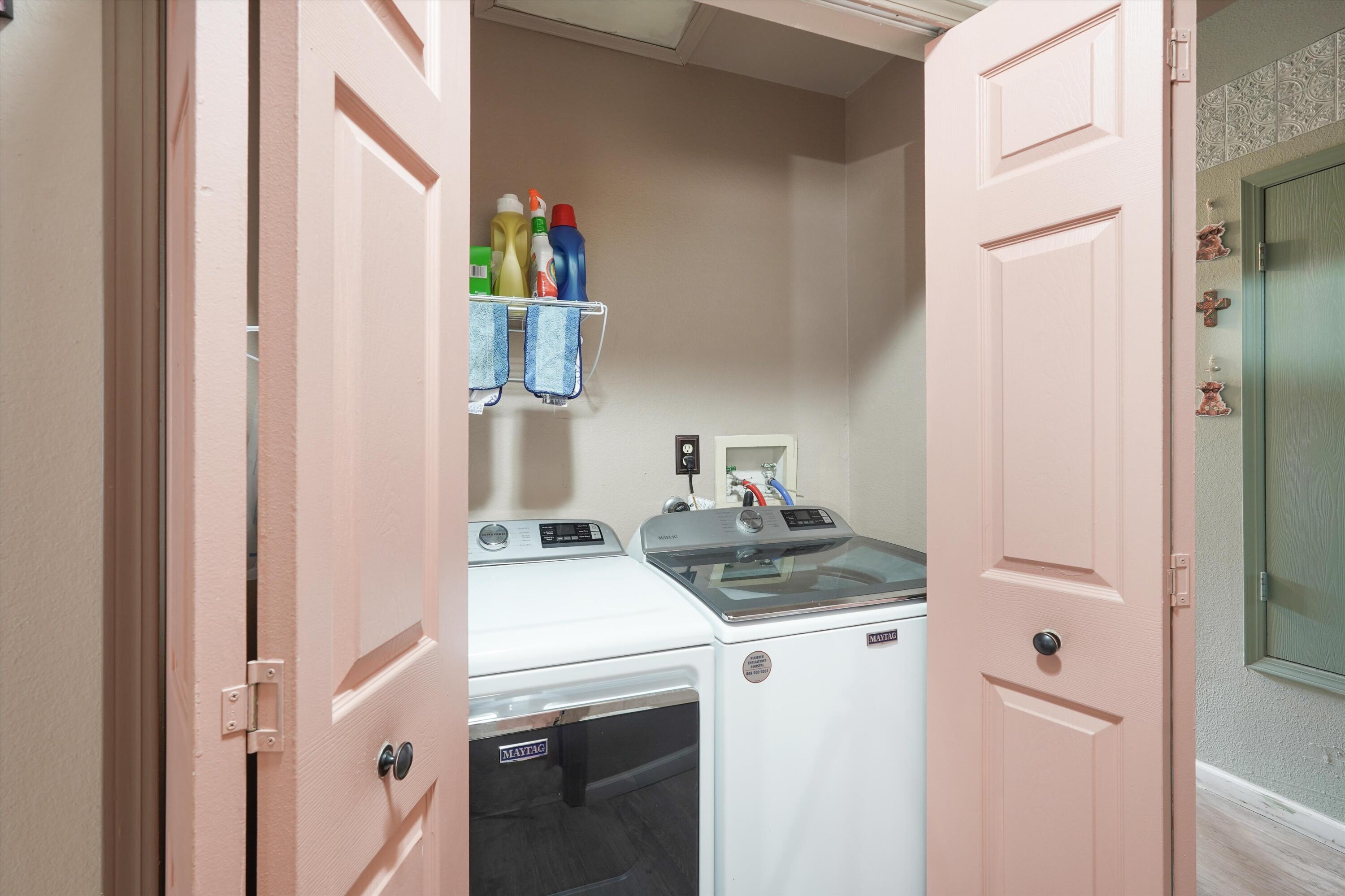 451 Stallion Road SE
