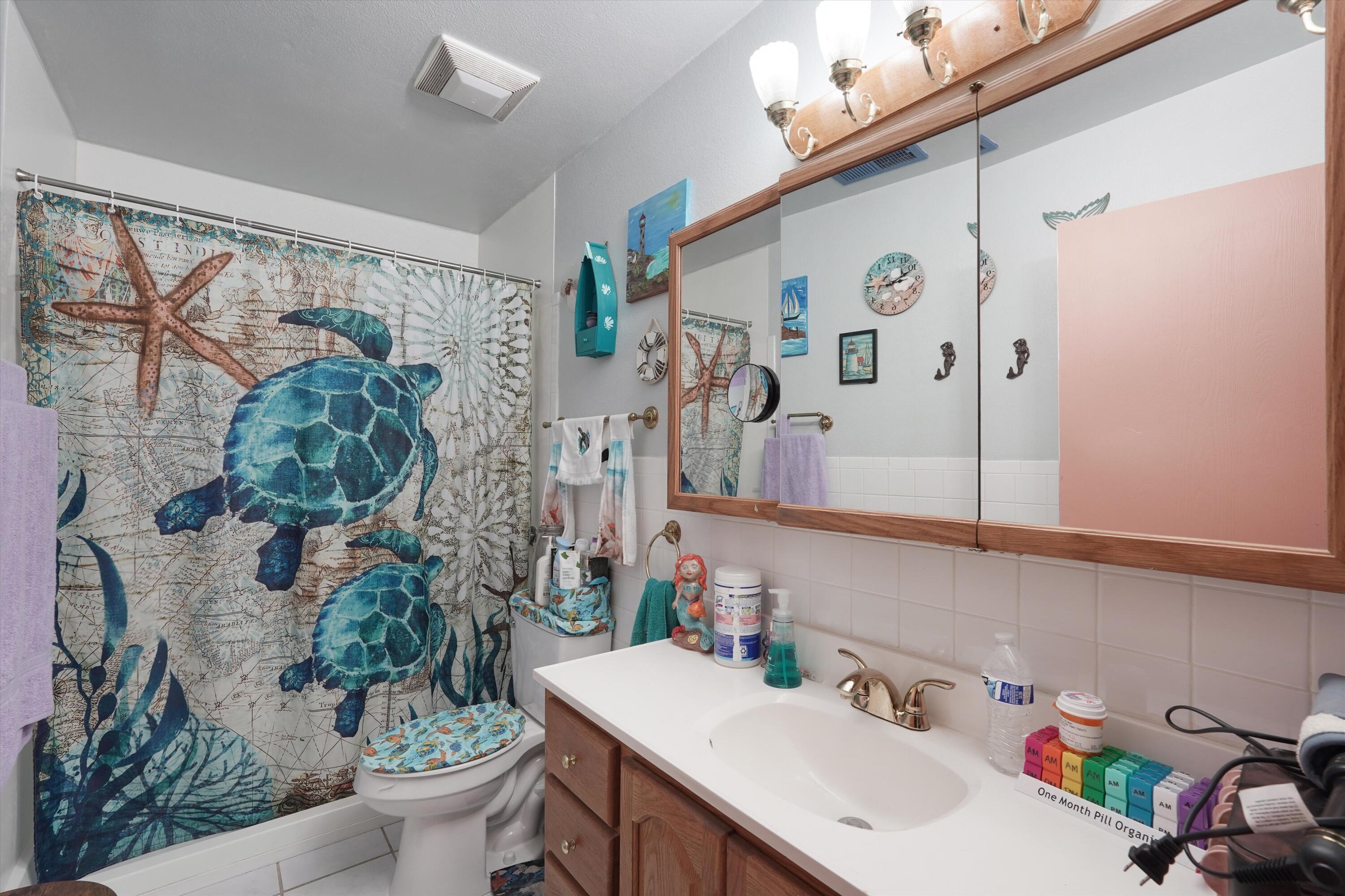 451 Stallion Road SE
