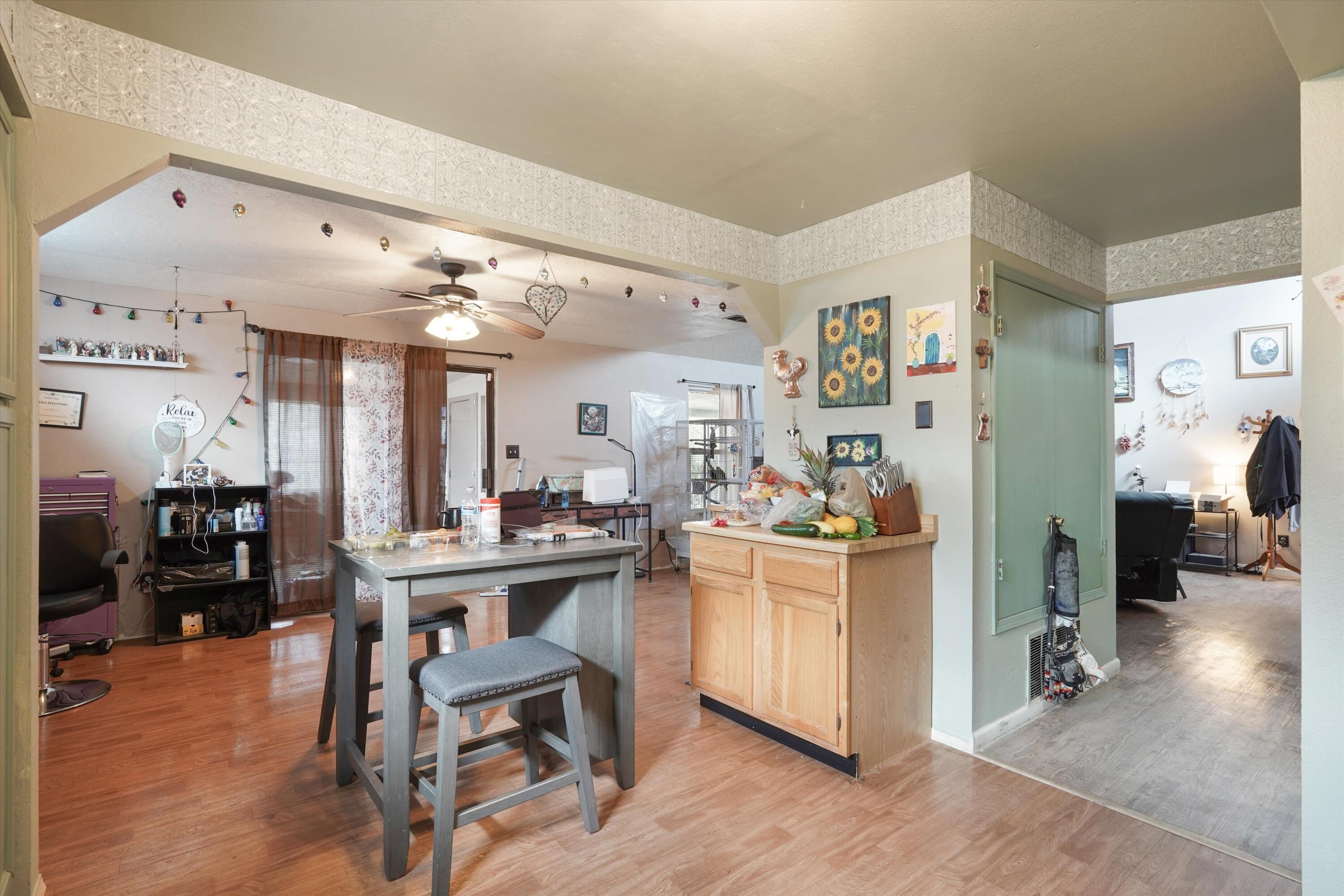 451 Stallion Road SE