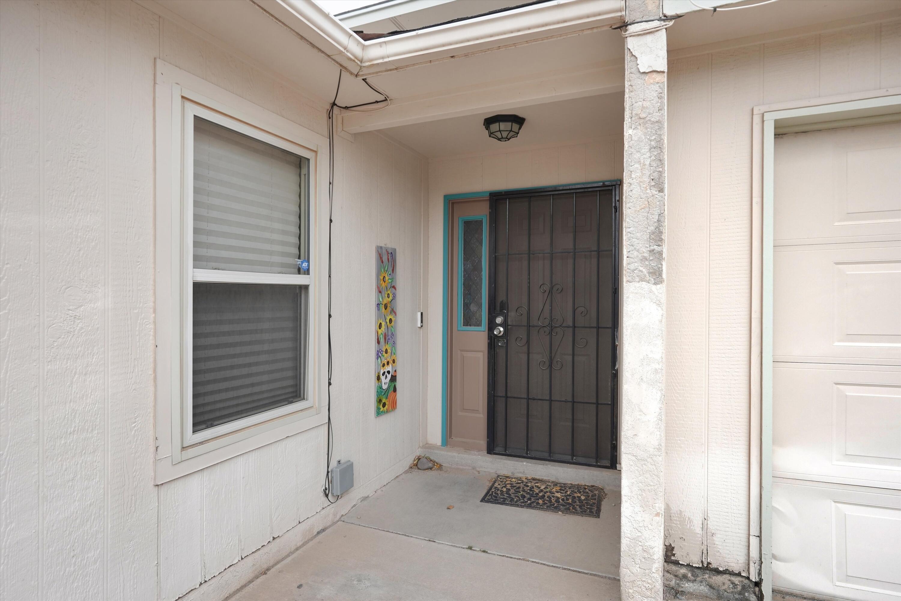 451 Stallion Road SE