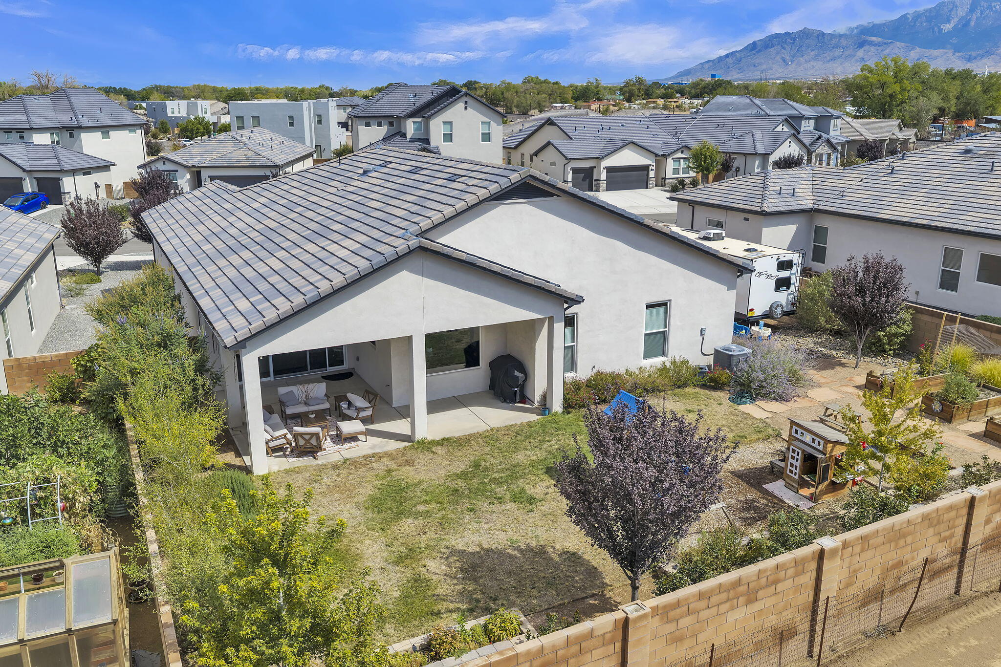 7712 Majesty Court NW