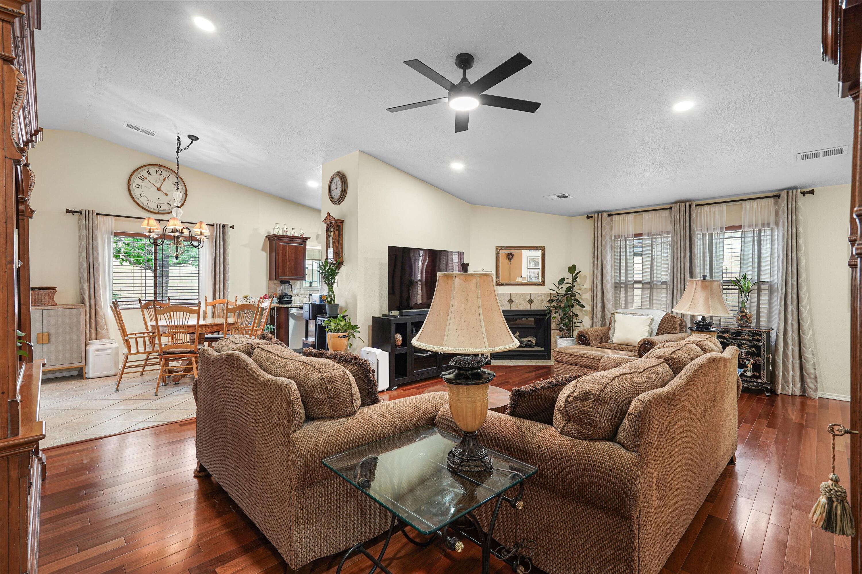 11515 Medicine Bow Place SE