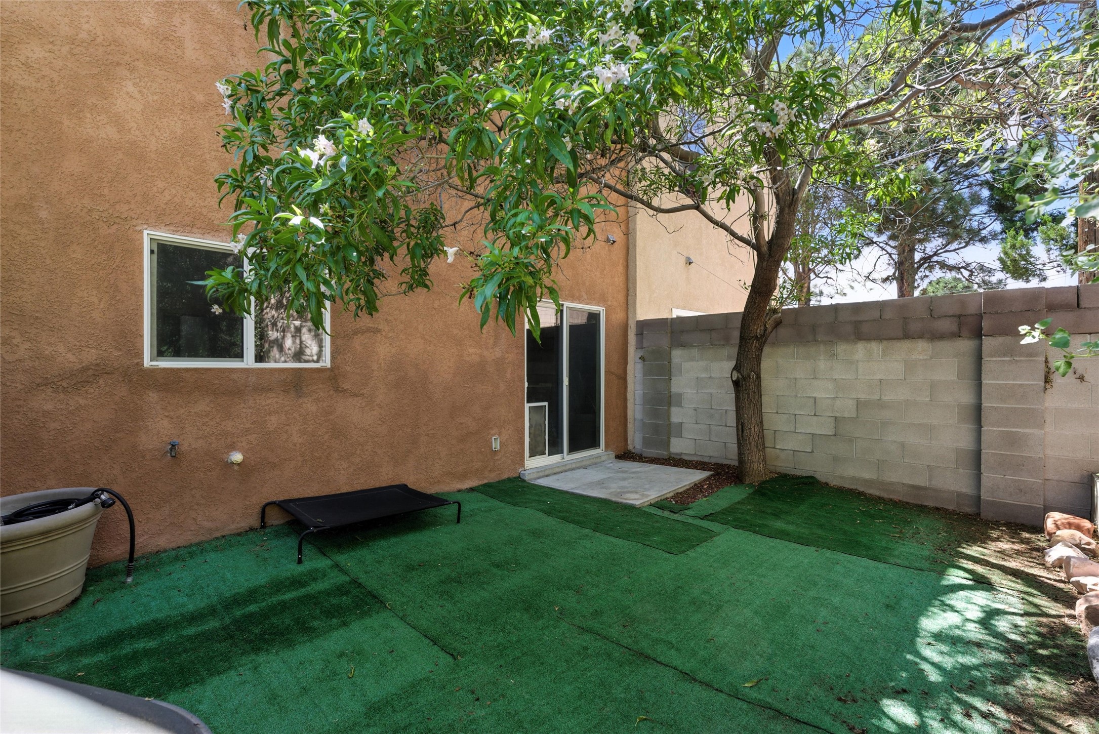 1548 Ocean Breeze Drive NE