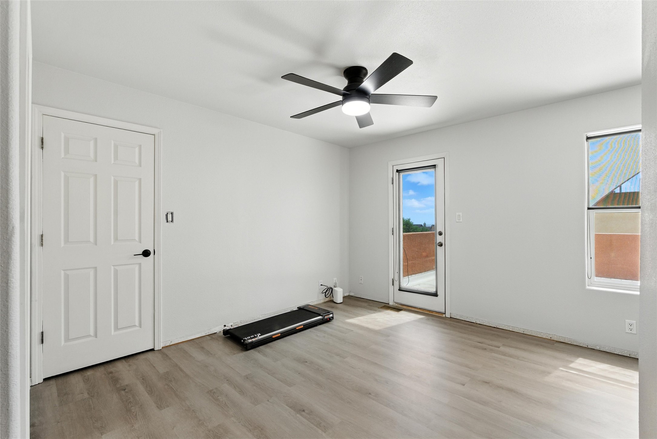 1548 Ocean Breeze Drive NE