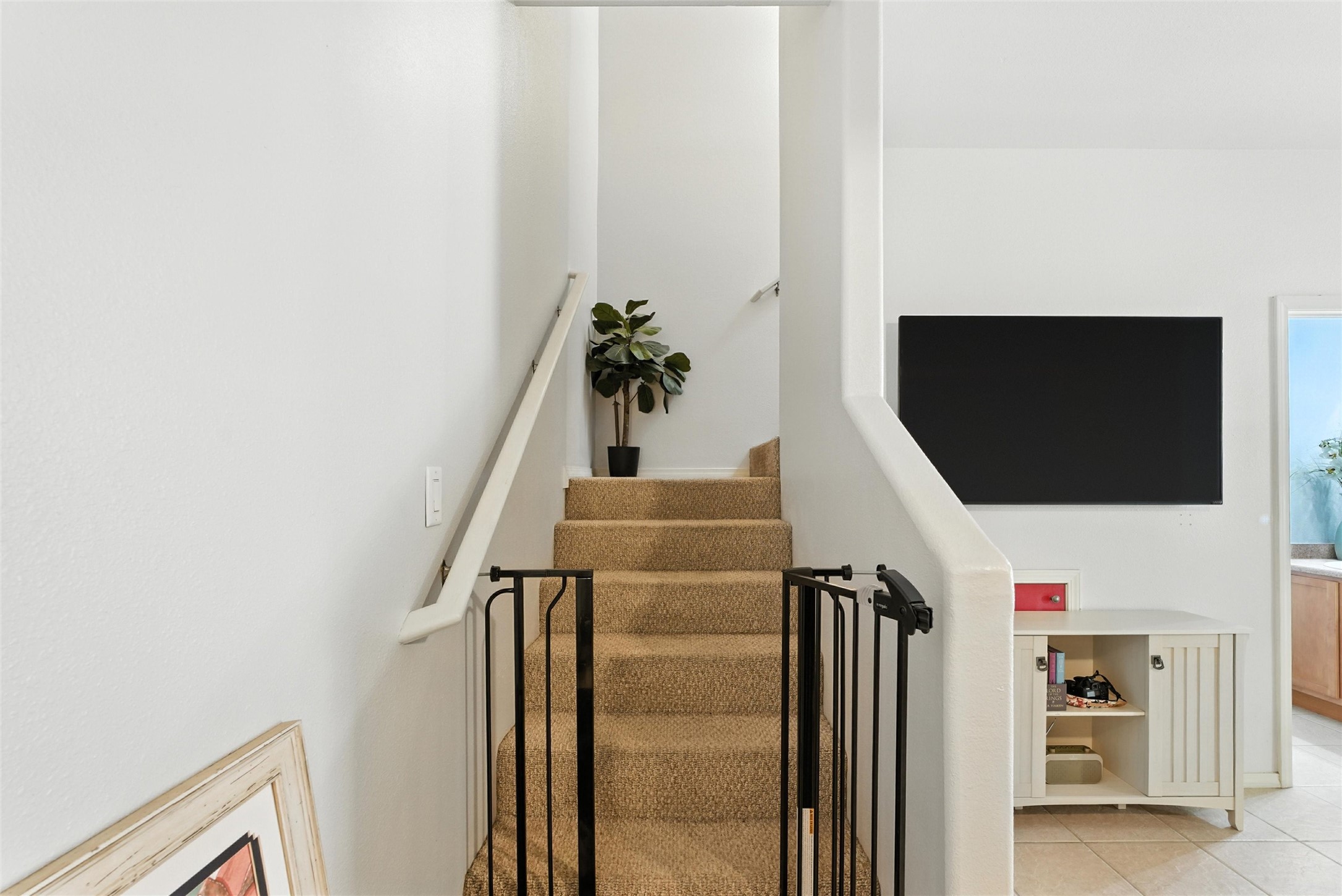 1548 Ocean Breeze Drive NE