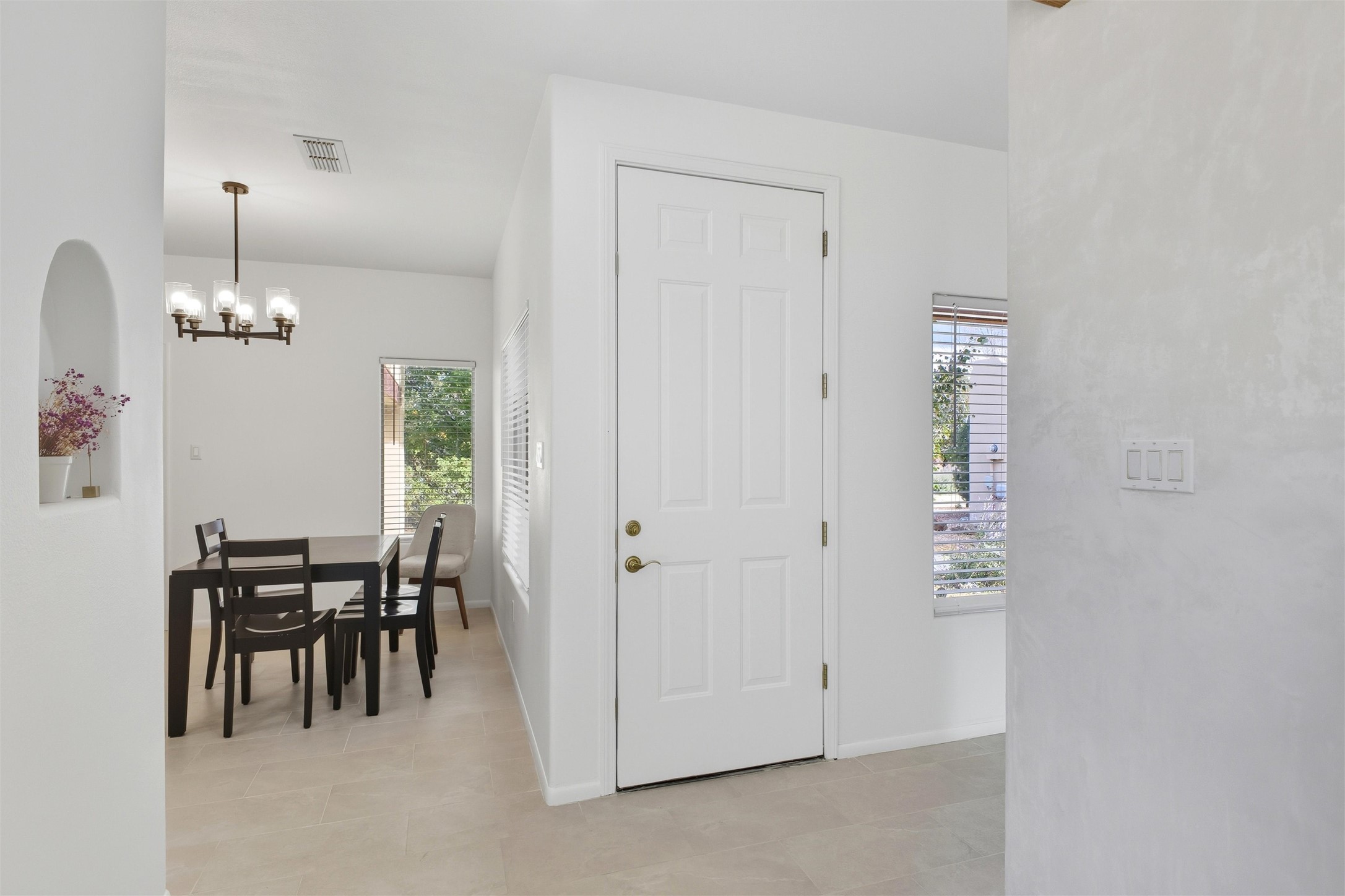 4616 Apache Knoll
