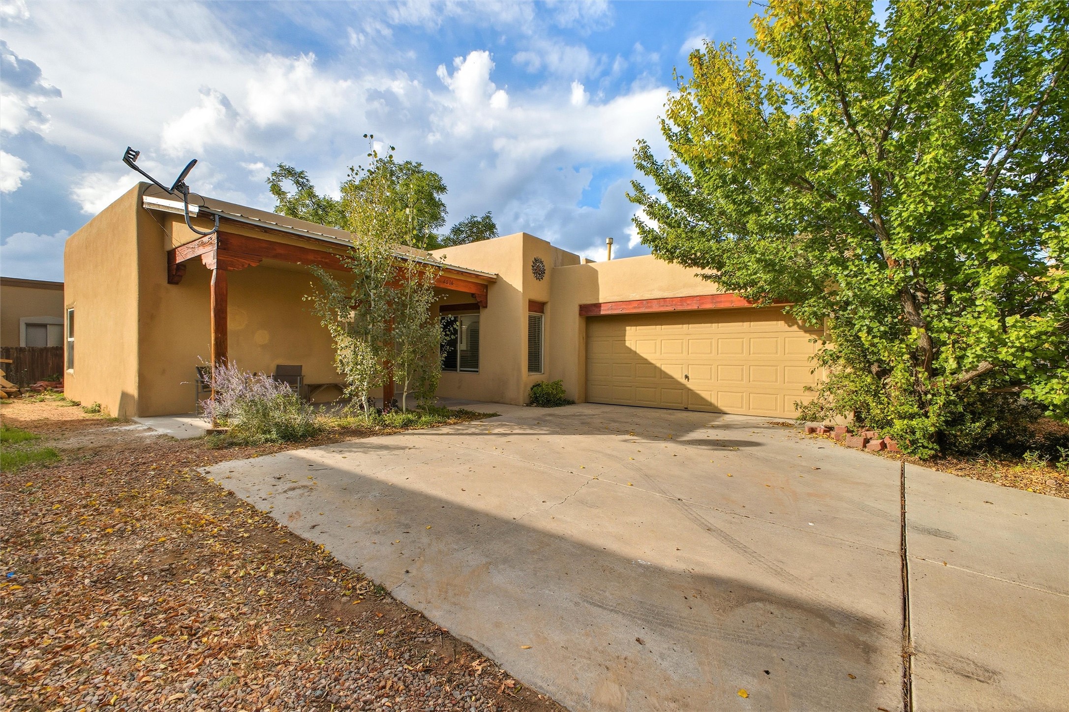 4616 Apache Knoll