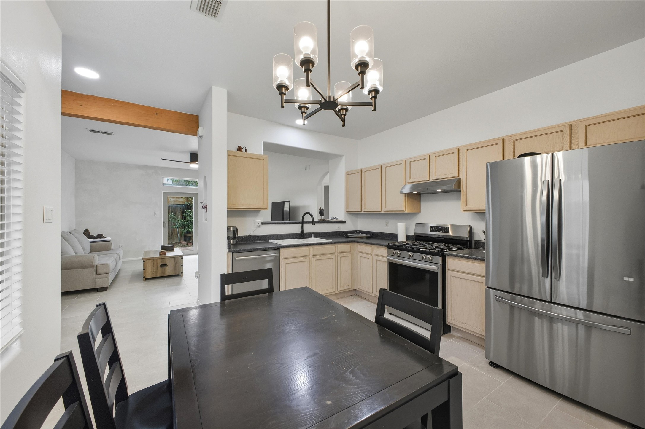 4616 Apache Knoll
