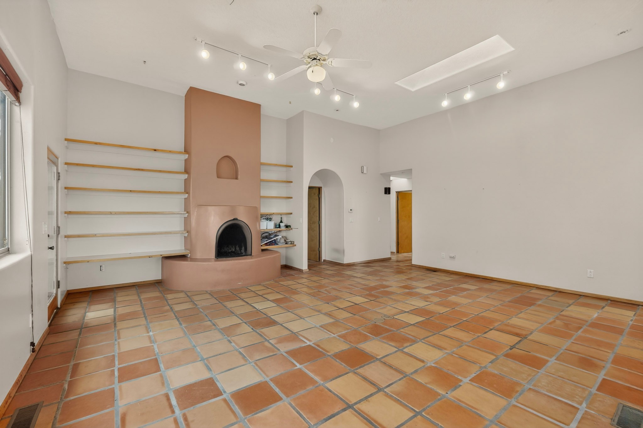 7 Casa Del Oro Way