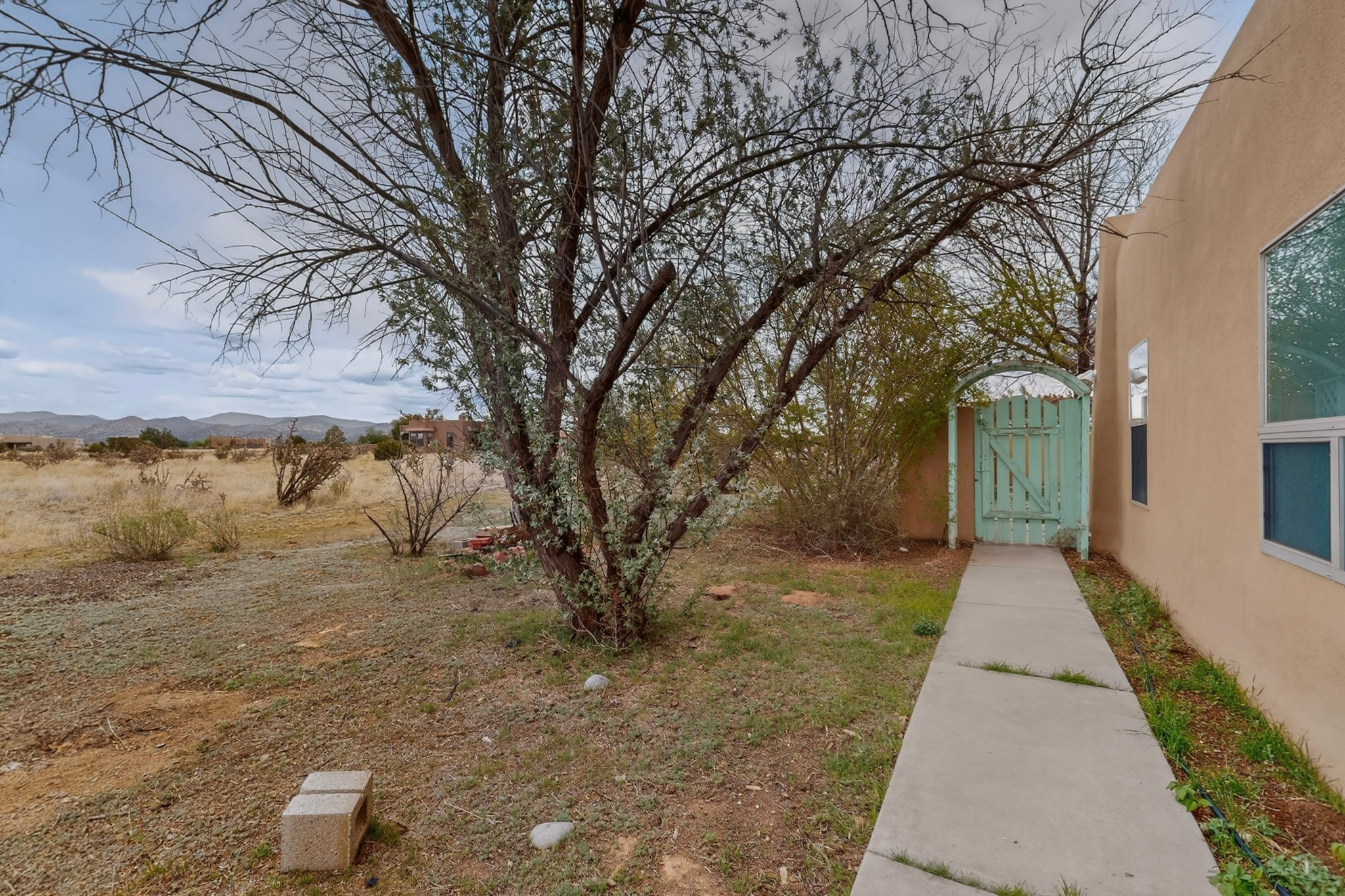 7 Casa Del Oro Way
