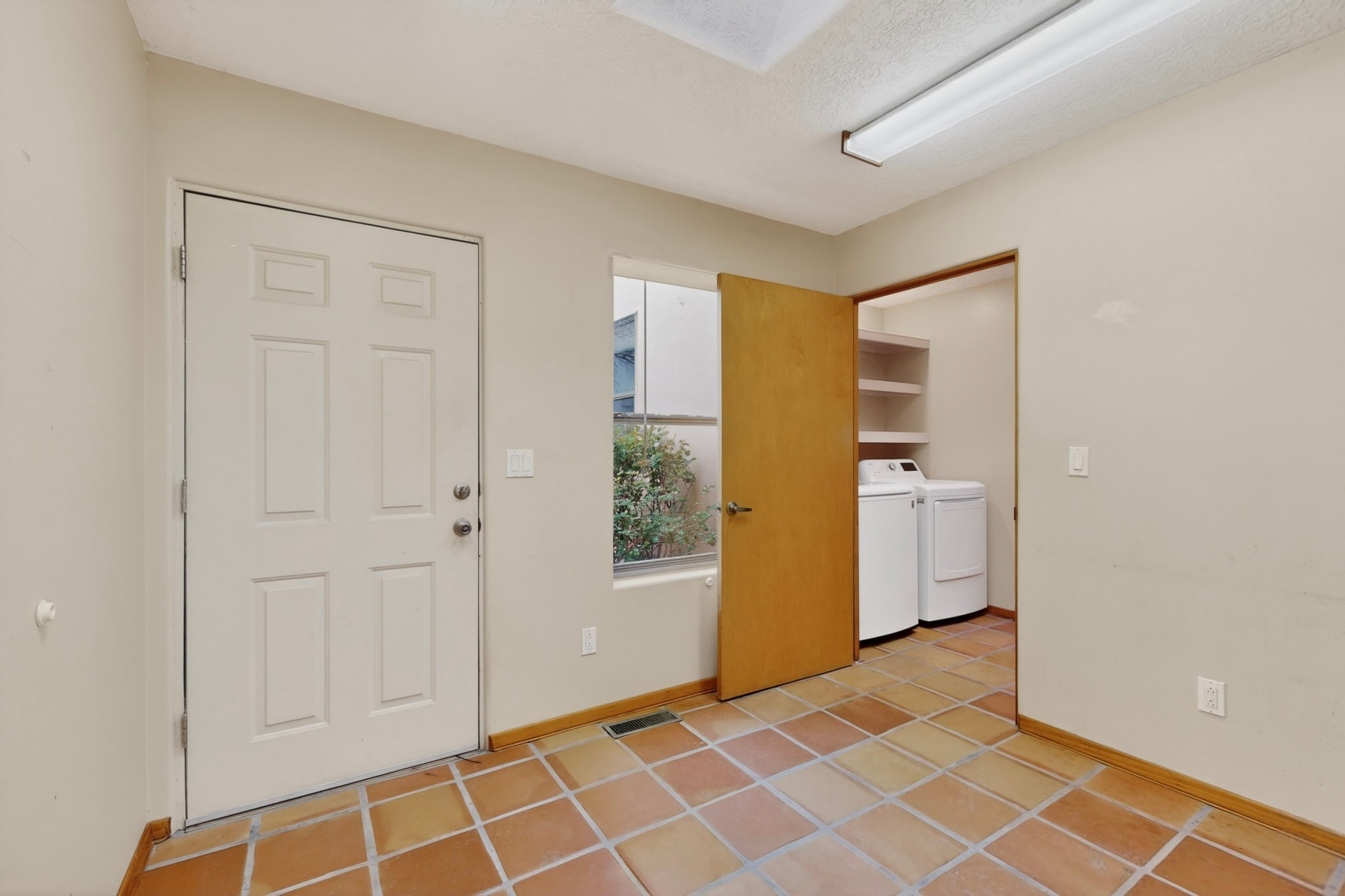 7 Casa Del Oro Way