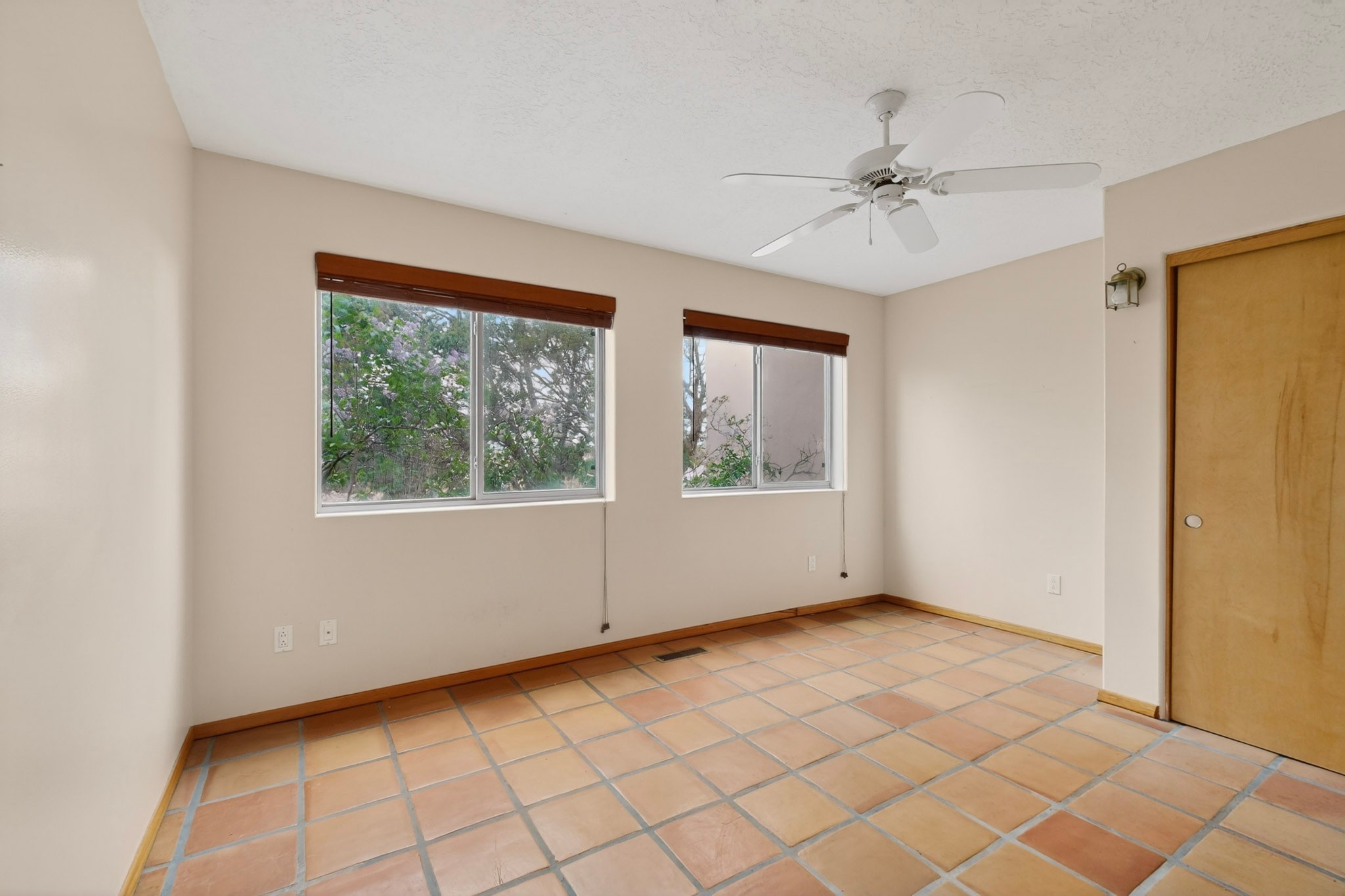 7 Casa Del Oro Way