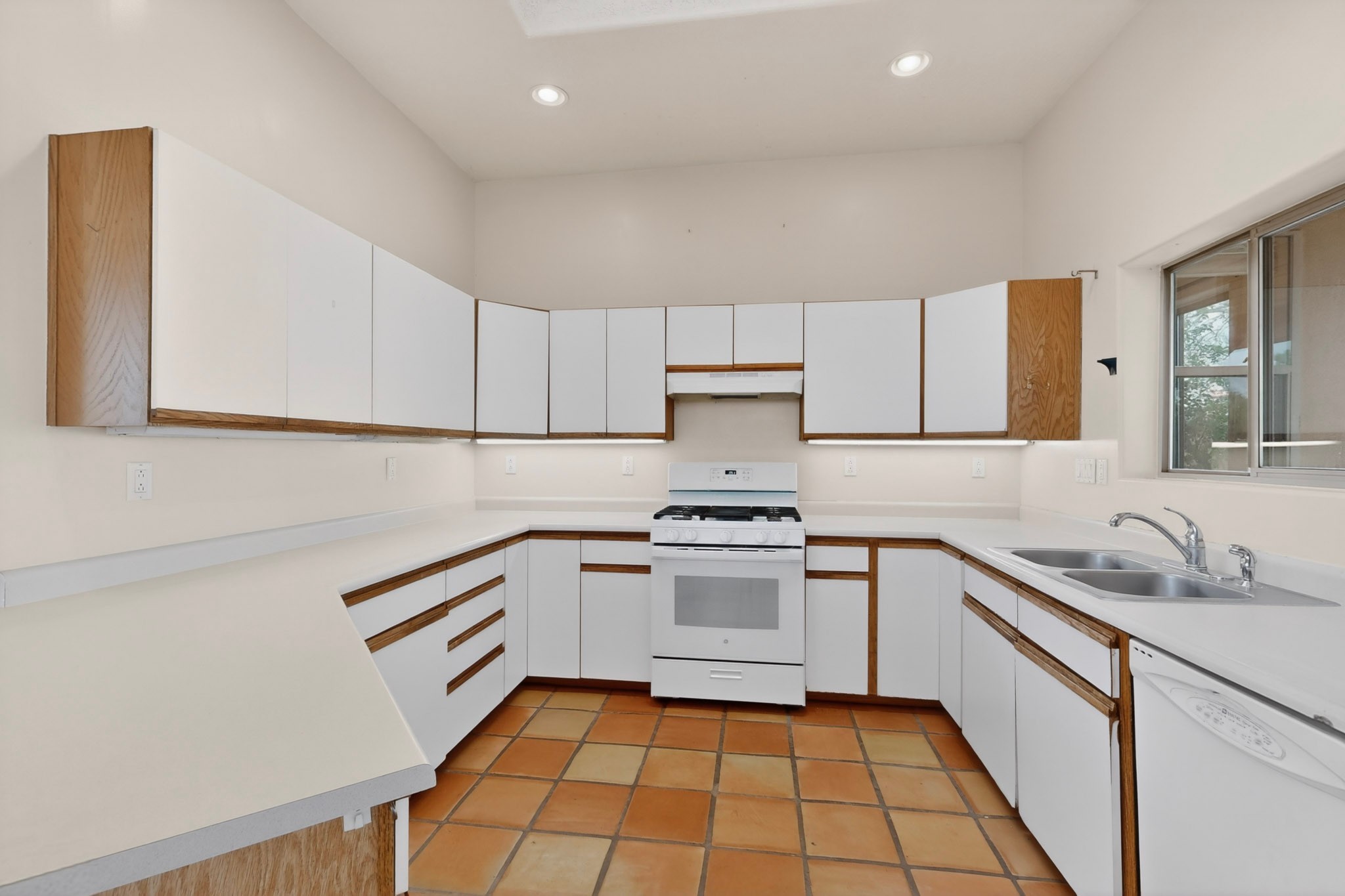 7 Casa Del Oro Way