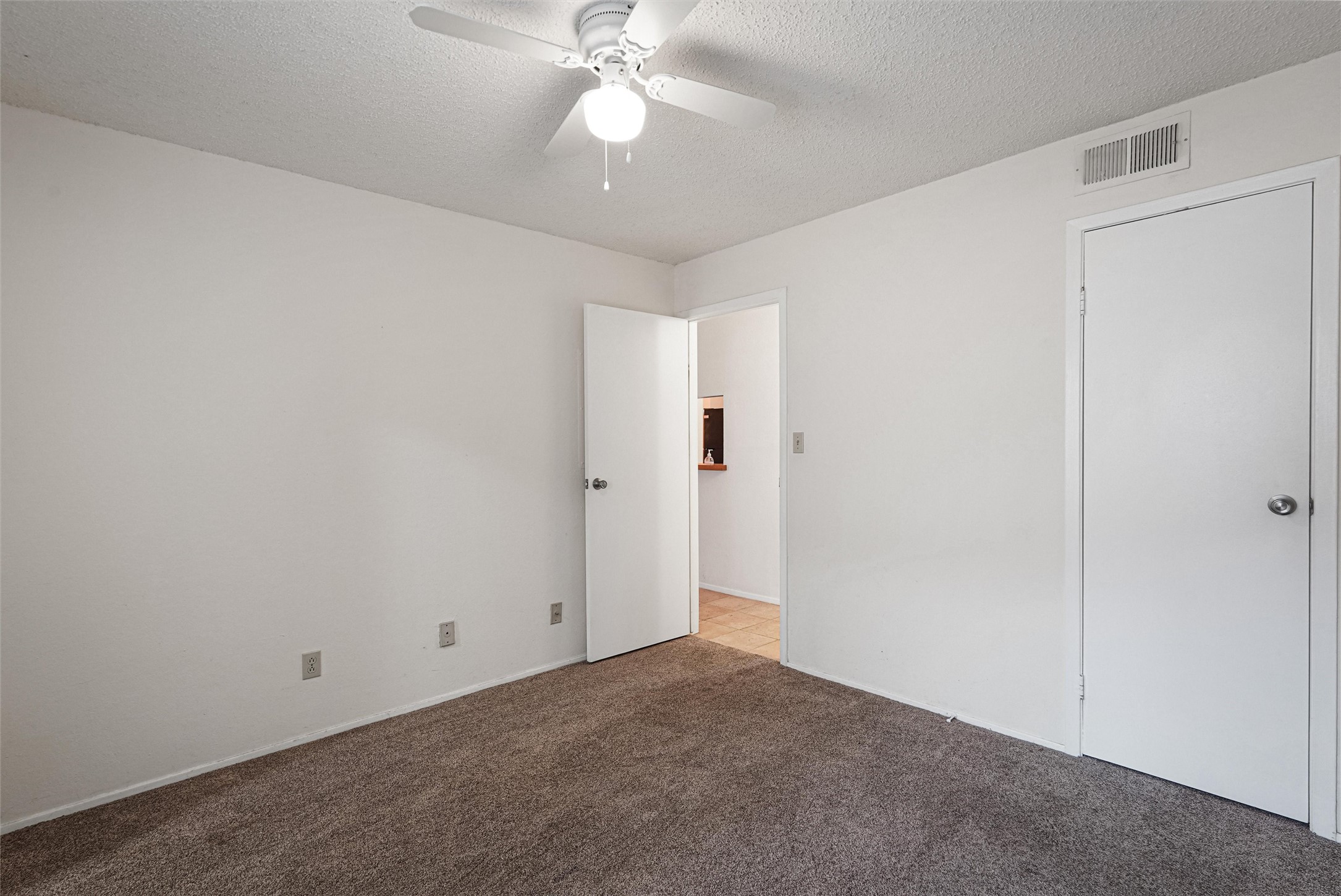 2501 W Zia Road