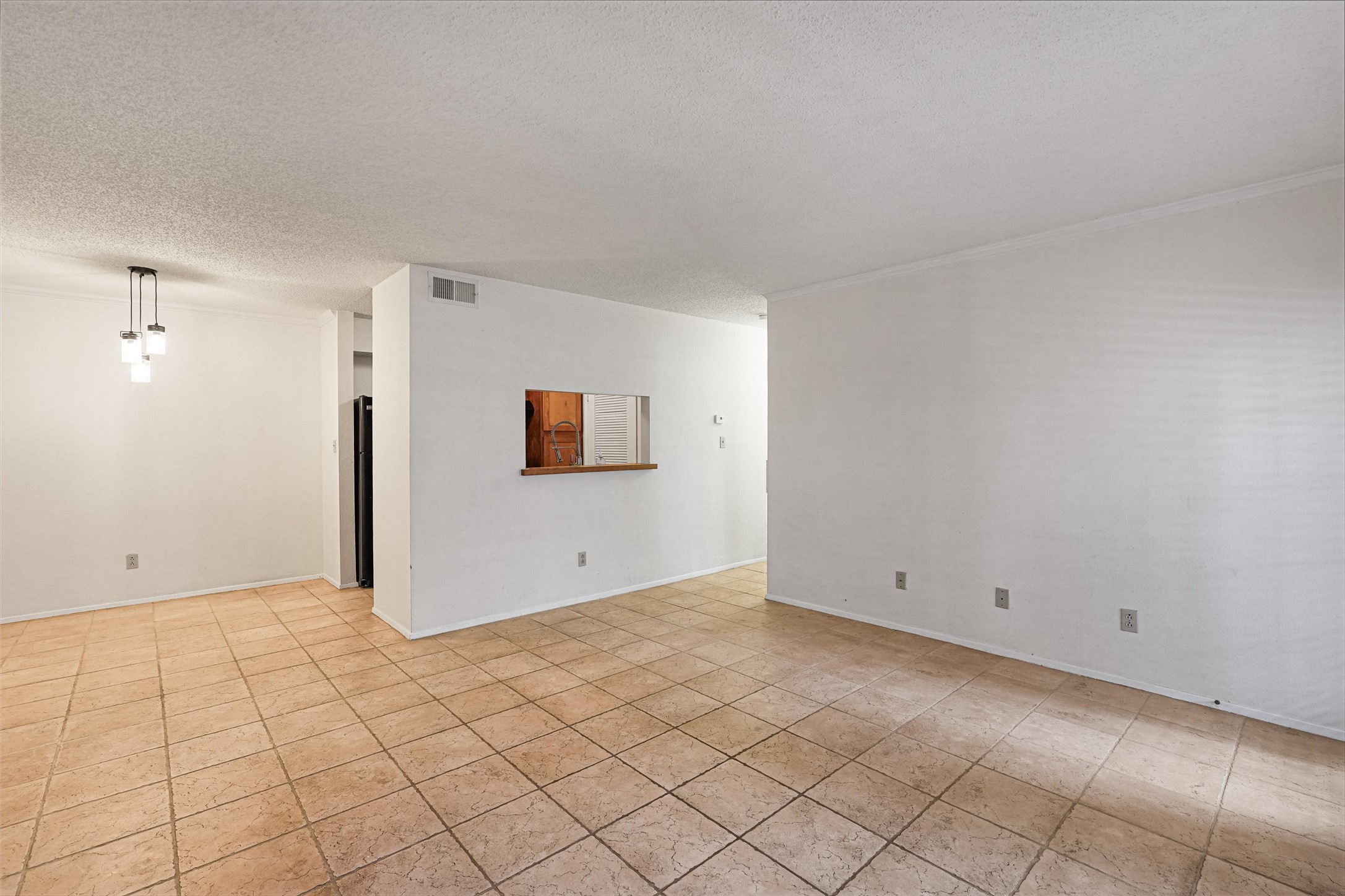 2501 W Zia Road