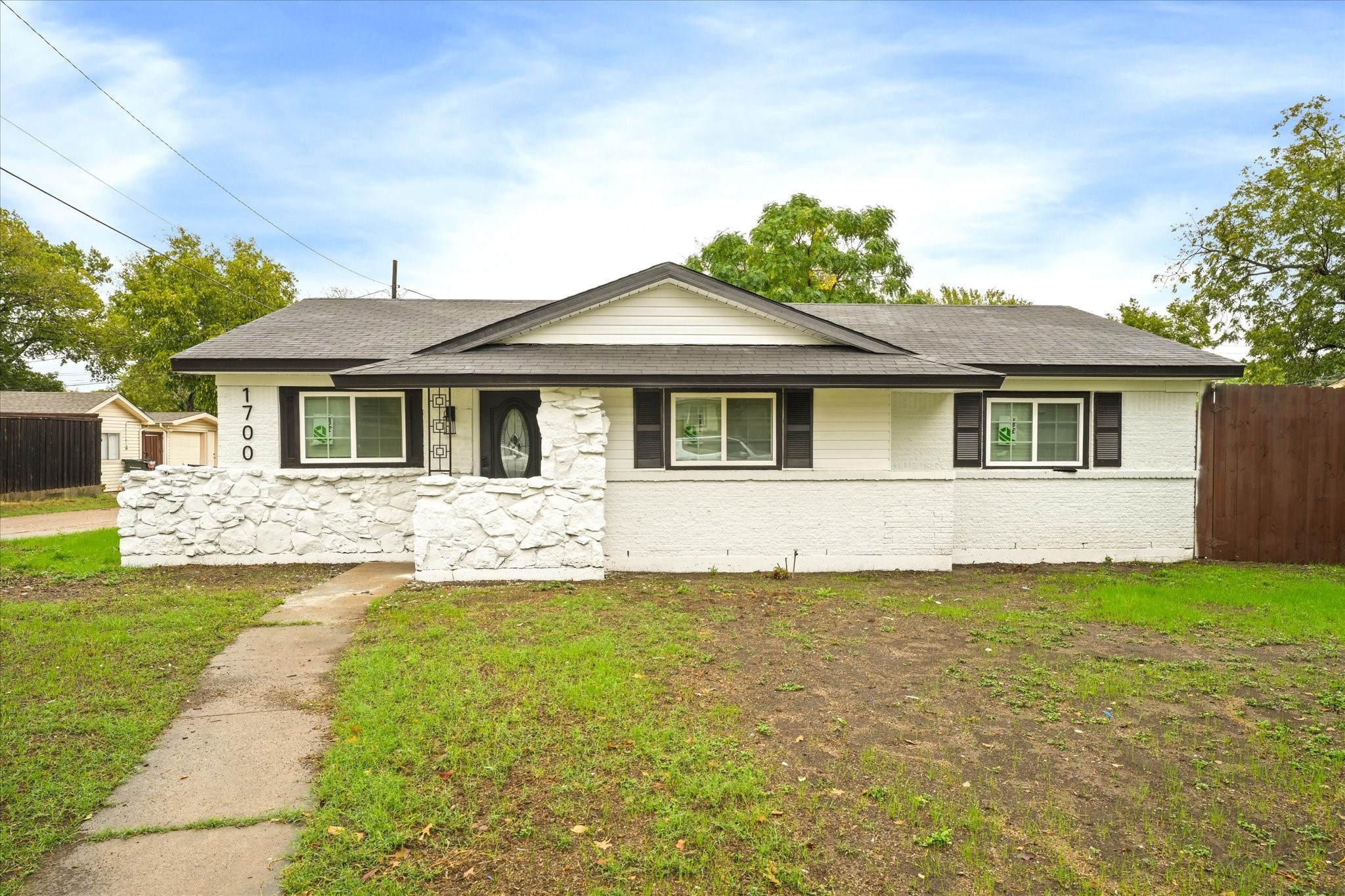 1700 Debbie Drive