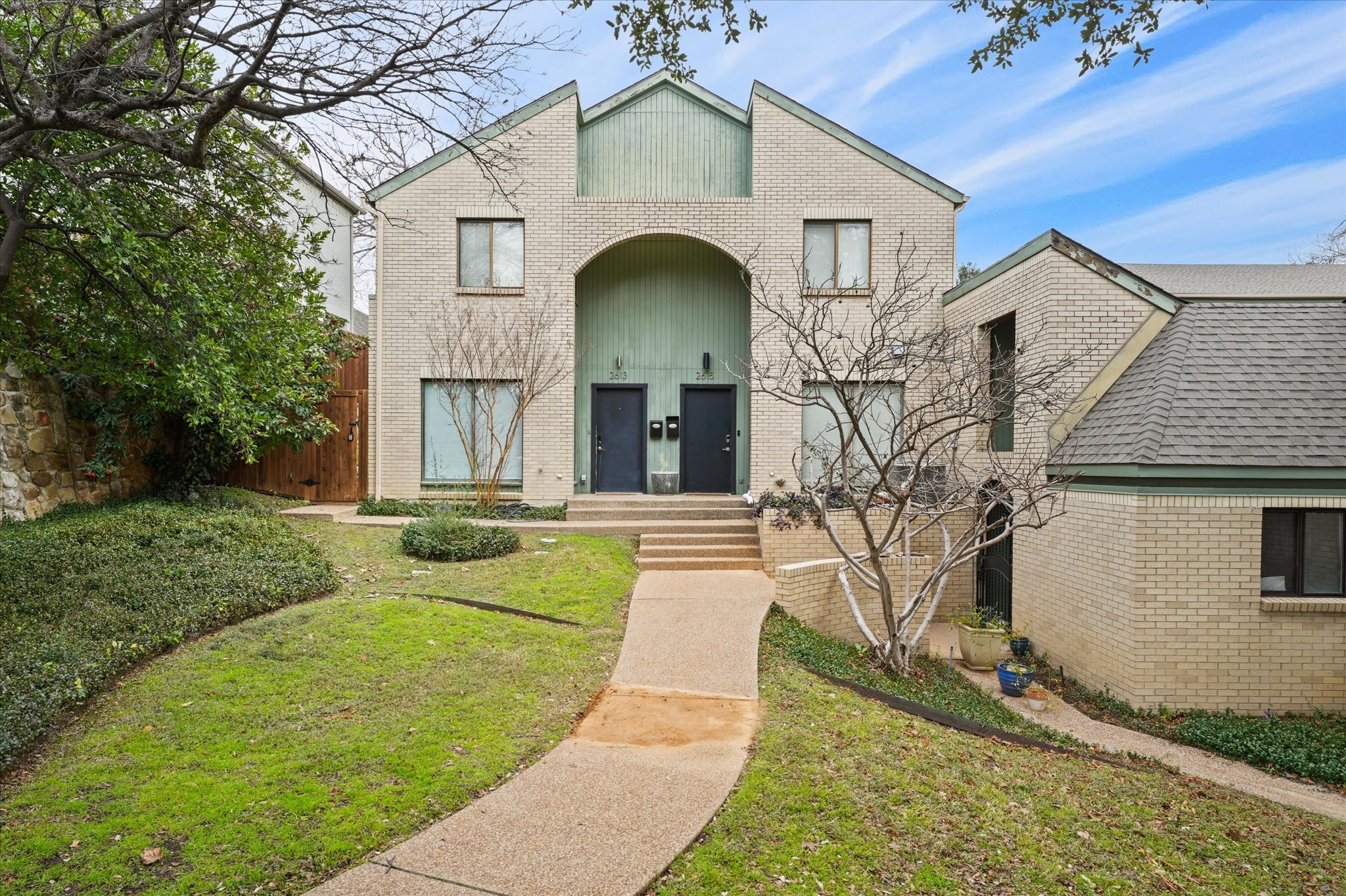 2613 Mccart Avenue 2613