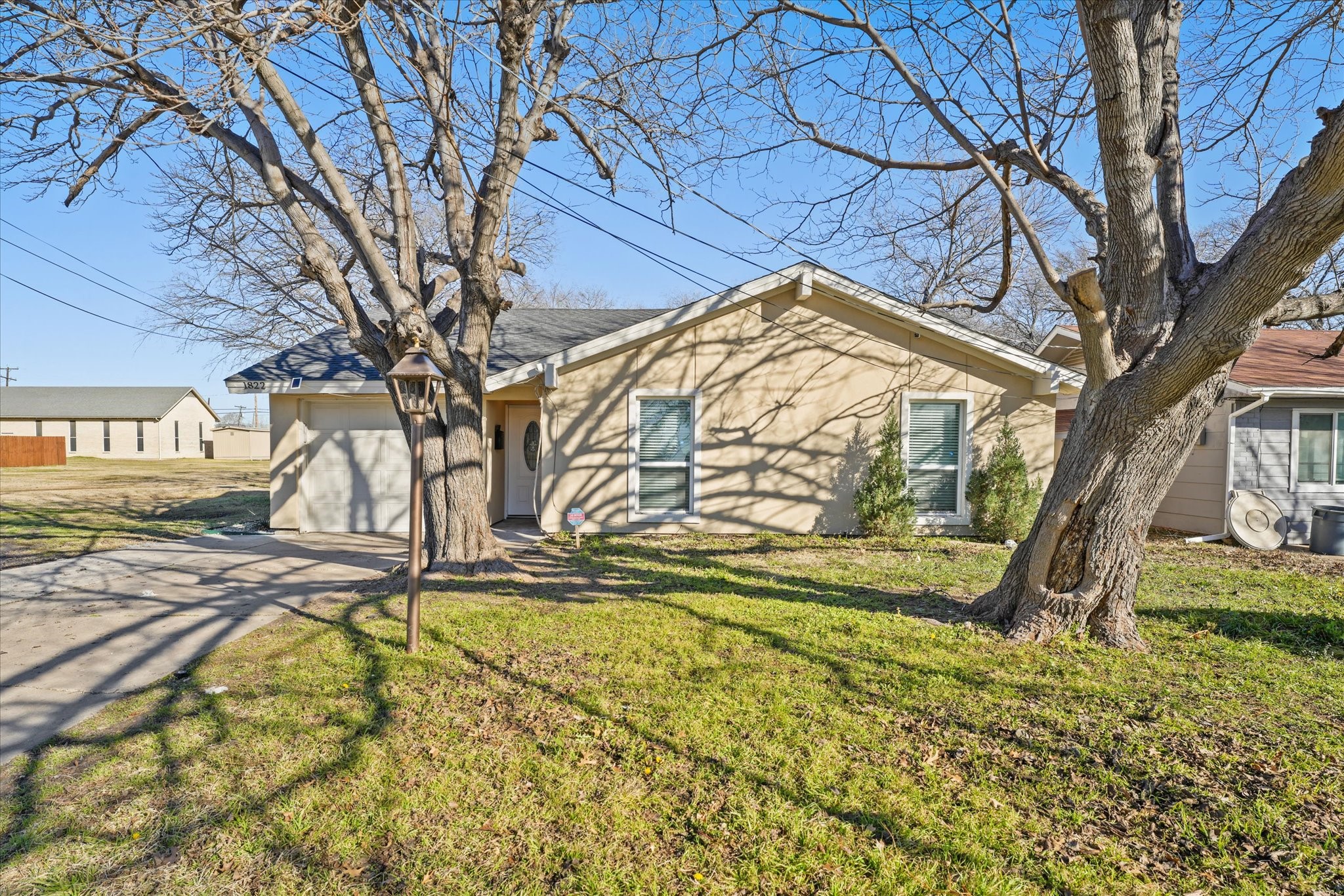 1822 Spikes Street