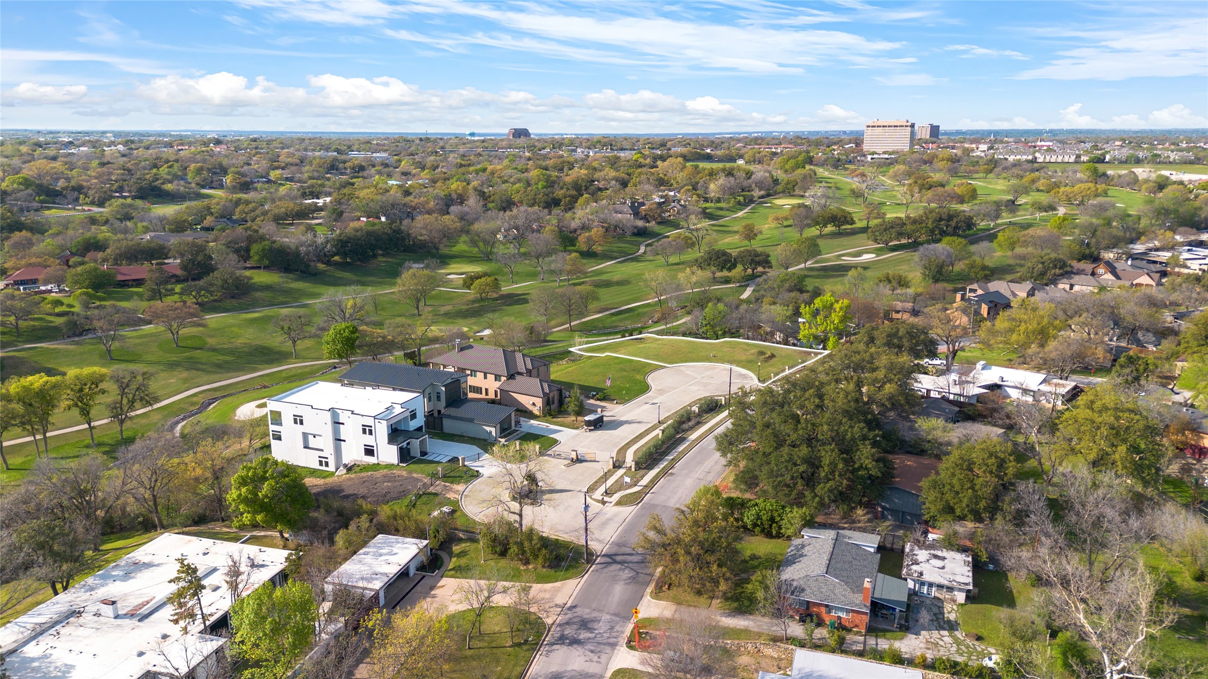 4708 Villa Terrace