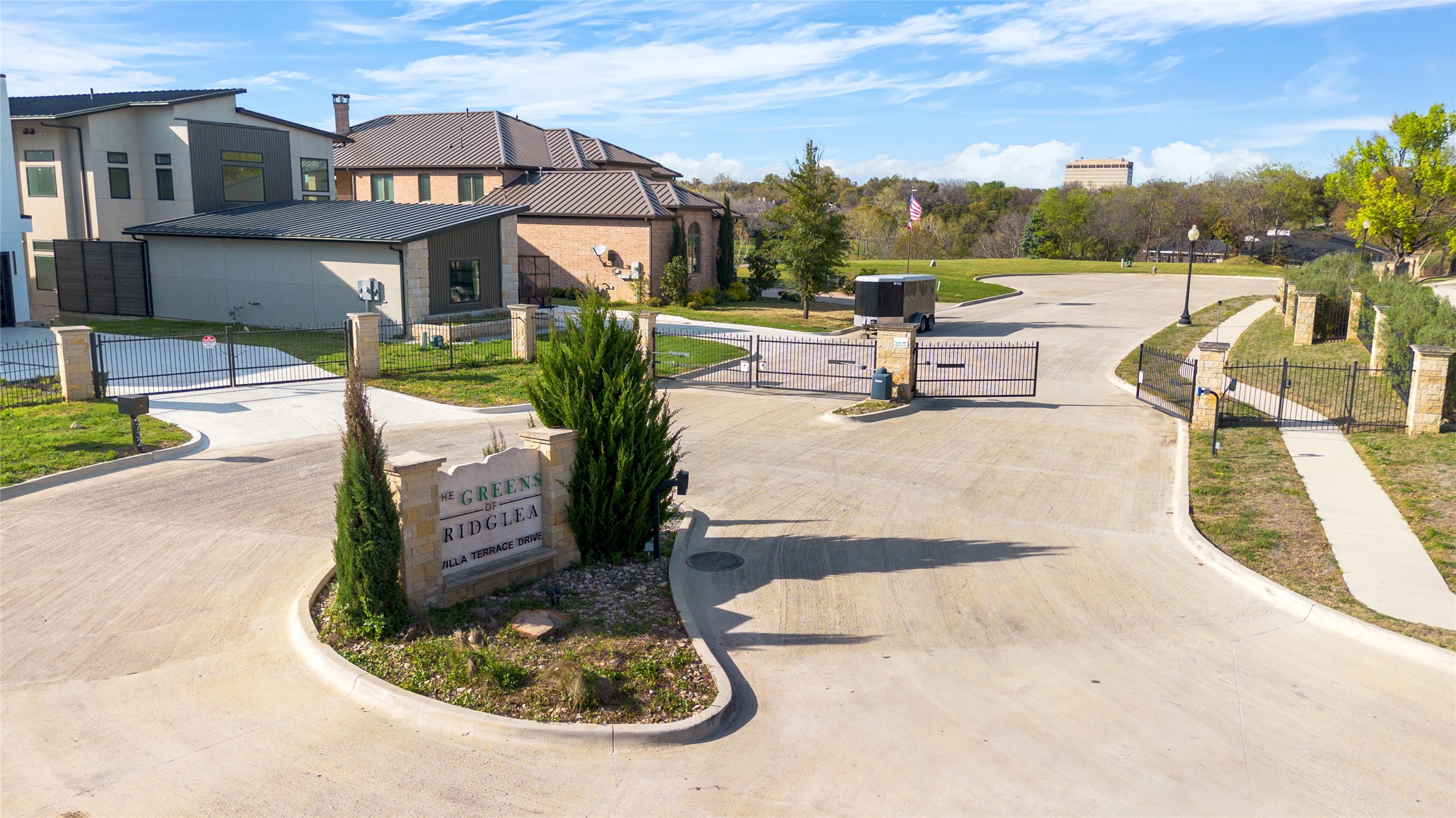 4708 Villa Terrace