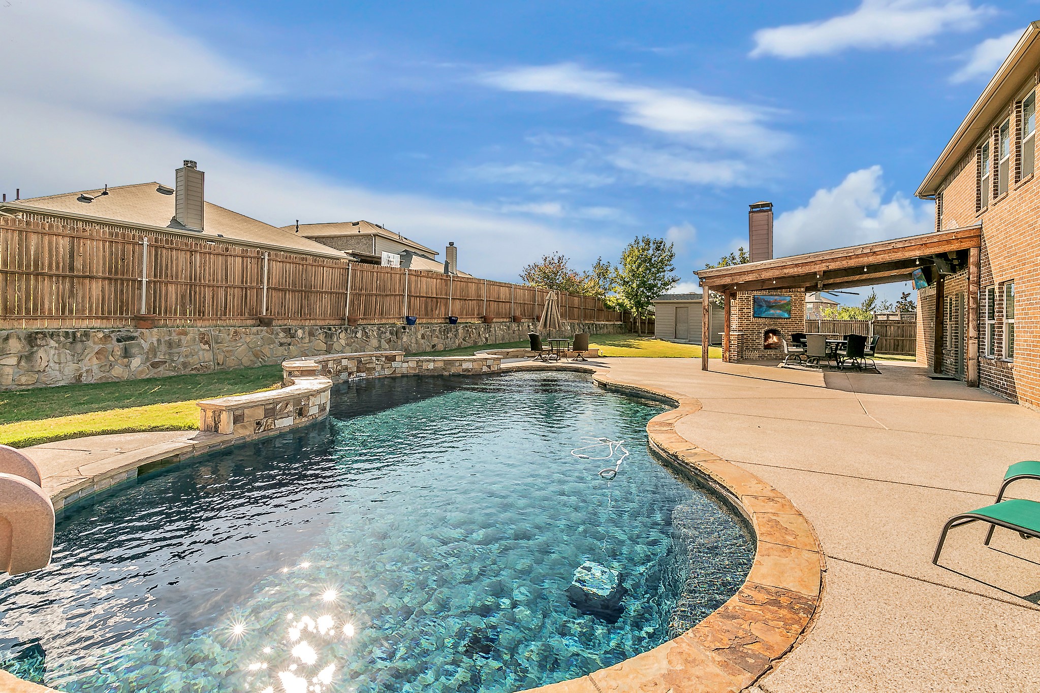 300 Sunspike Court