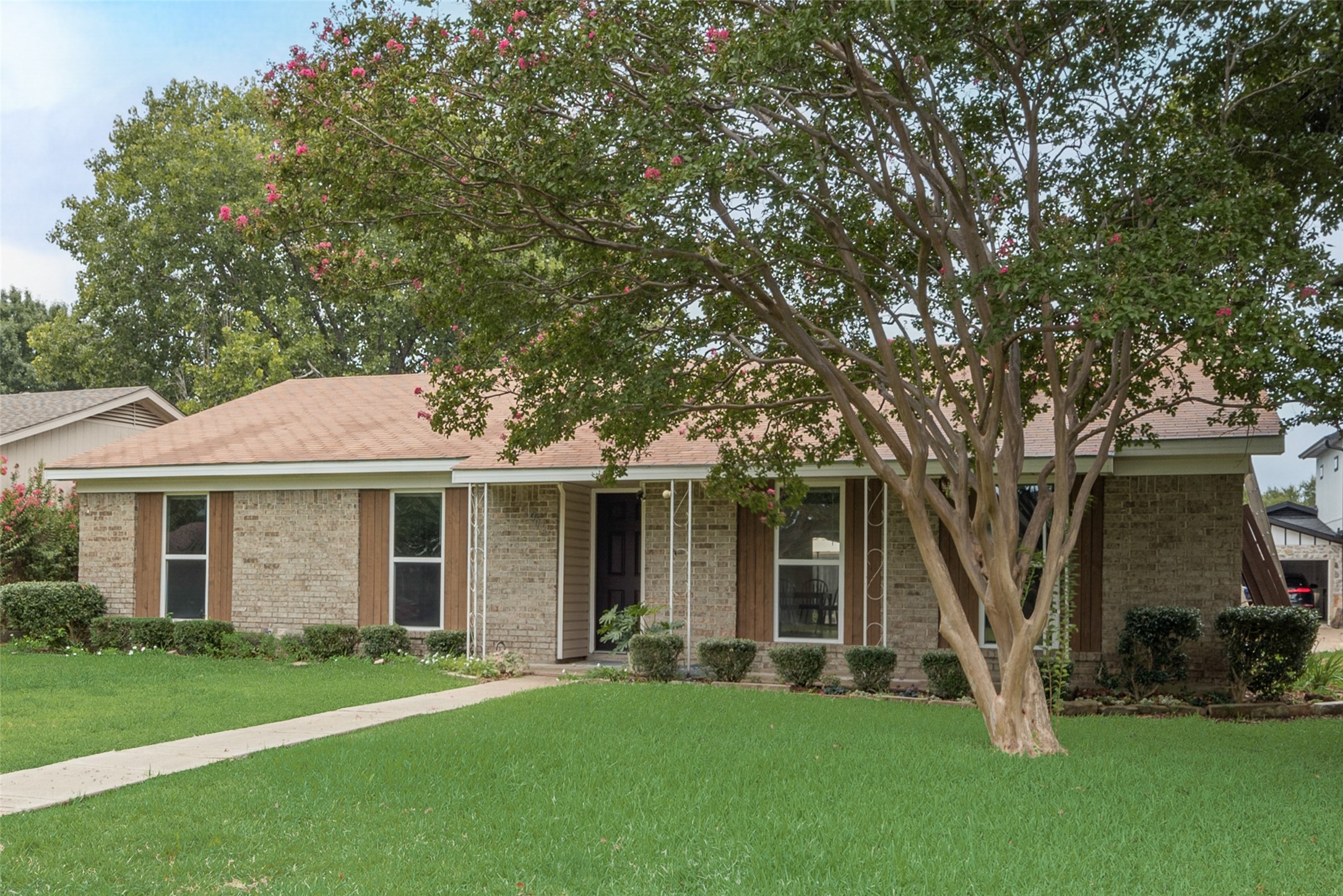 1302 Frio Lane