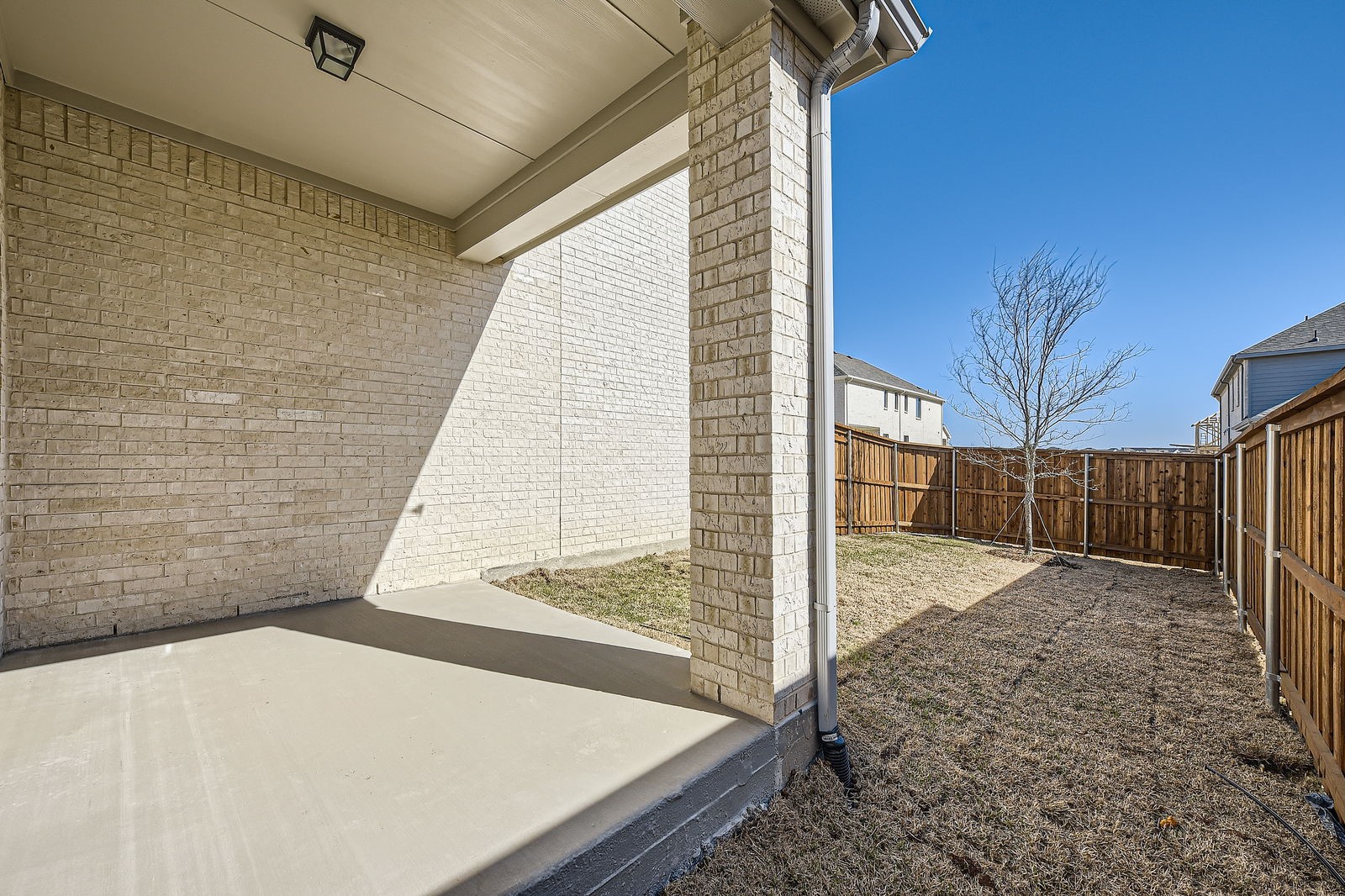 6041 Davis Knoll