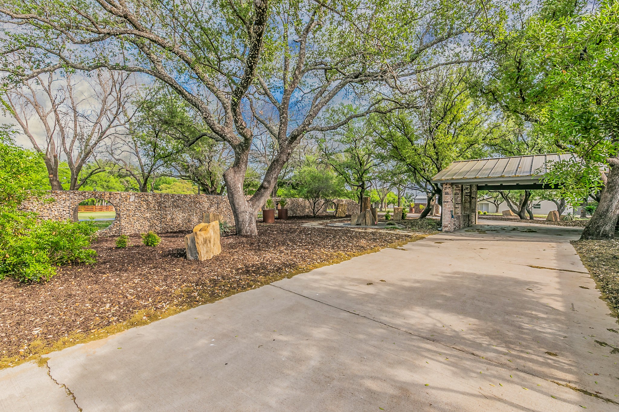 712 Squaw Creek Road