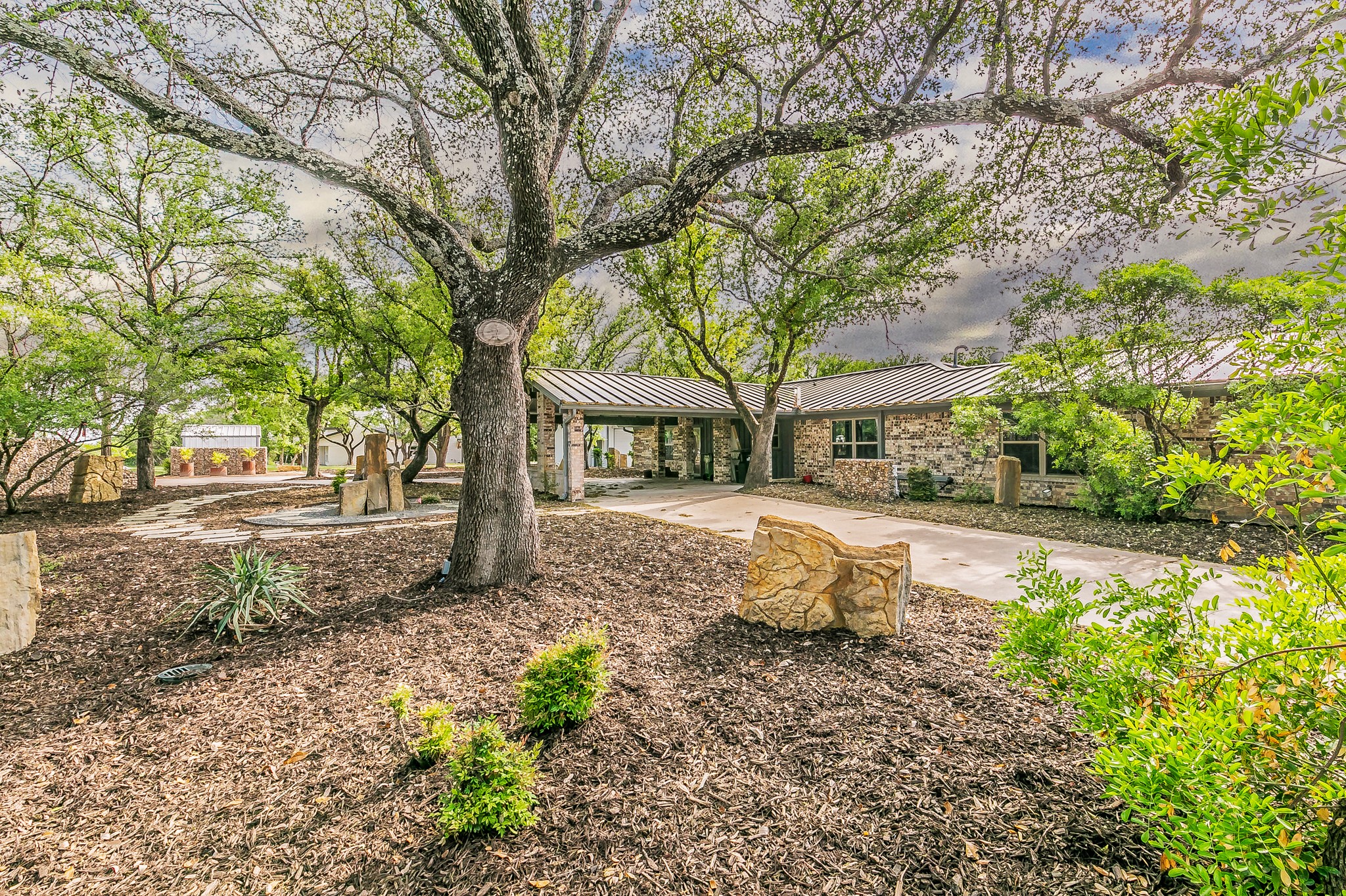 712 Squaw Creek Road