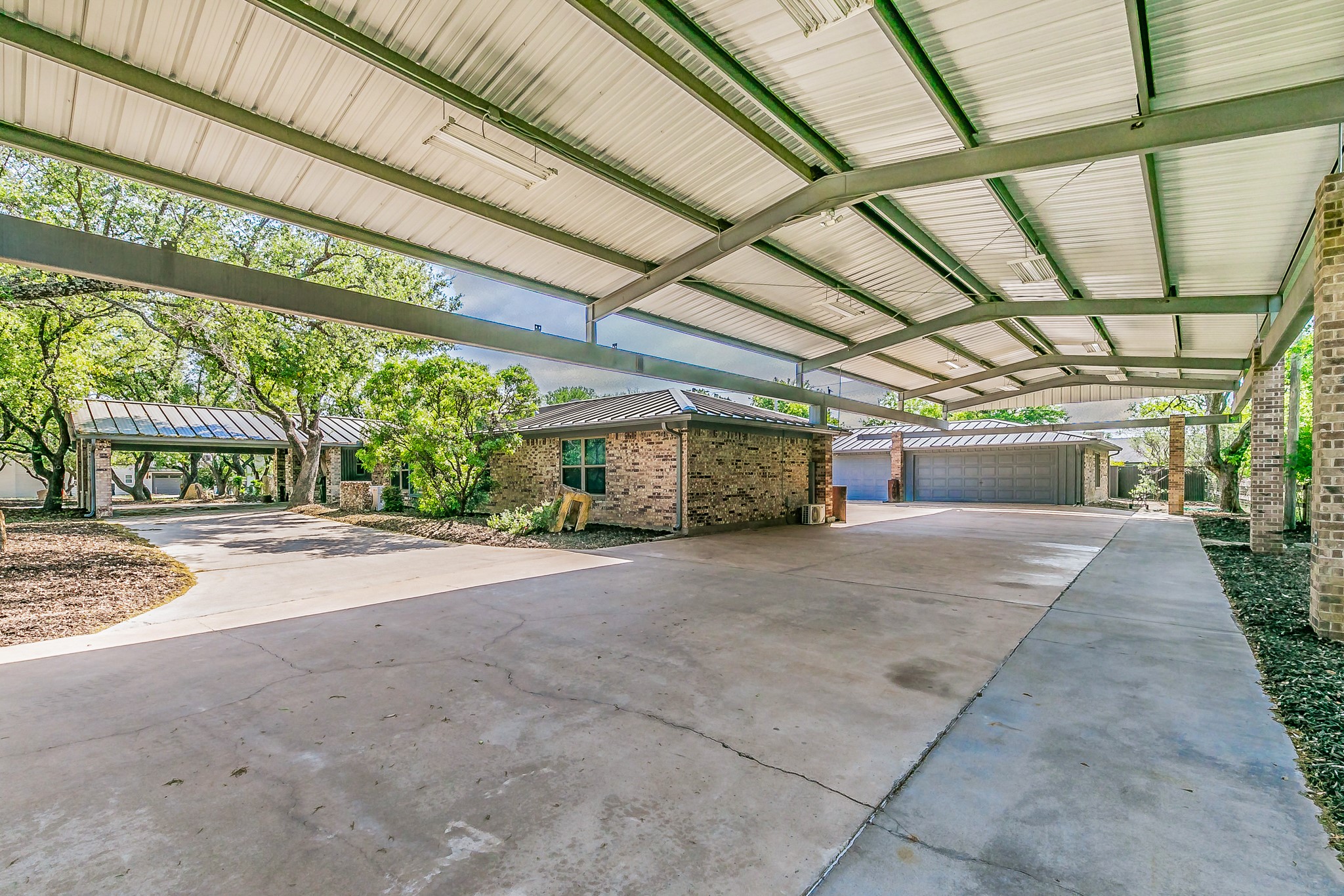 712 Squaw Creek Road