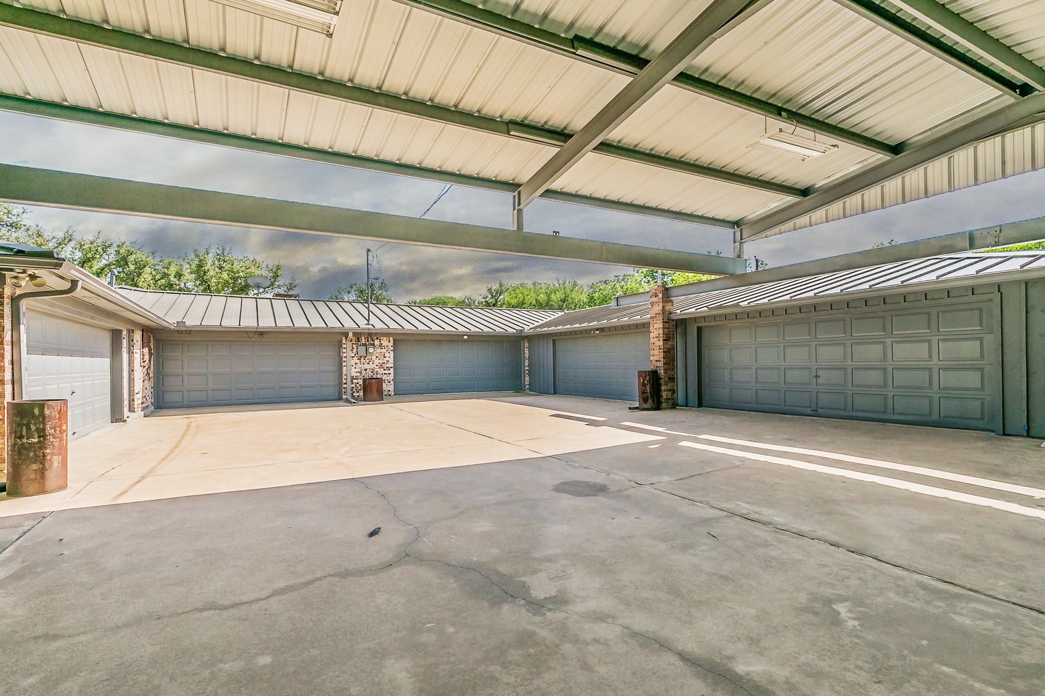 712 Squaw Creek Road