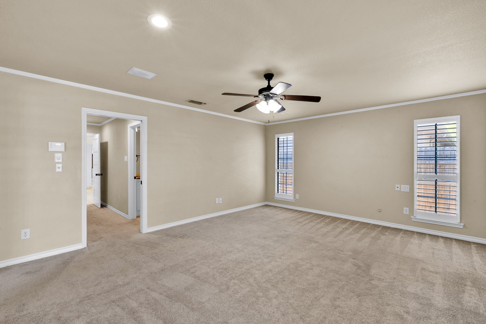 4301 Hartwood Circle