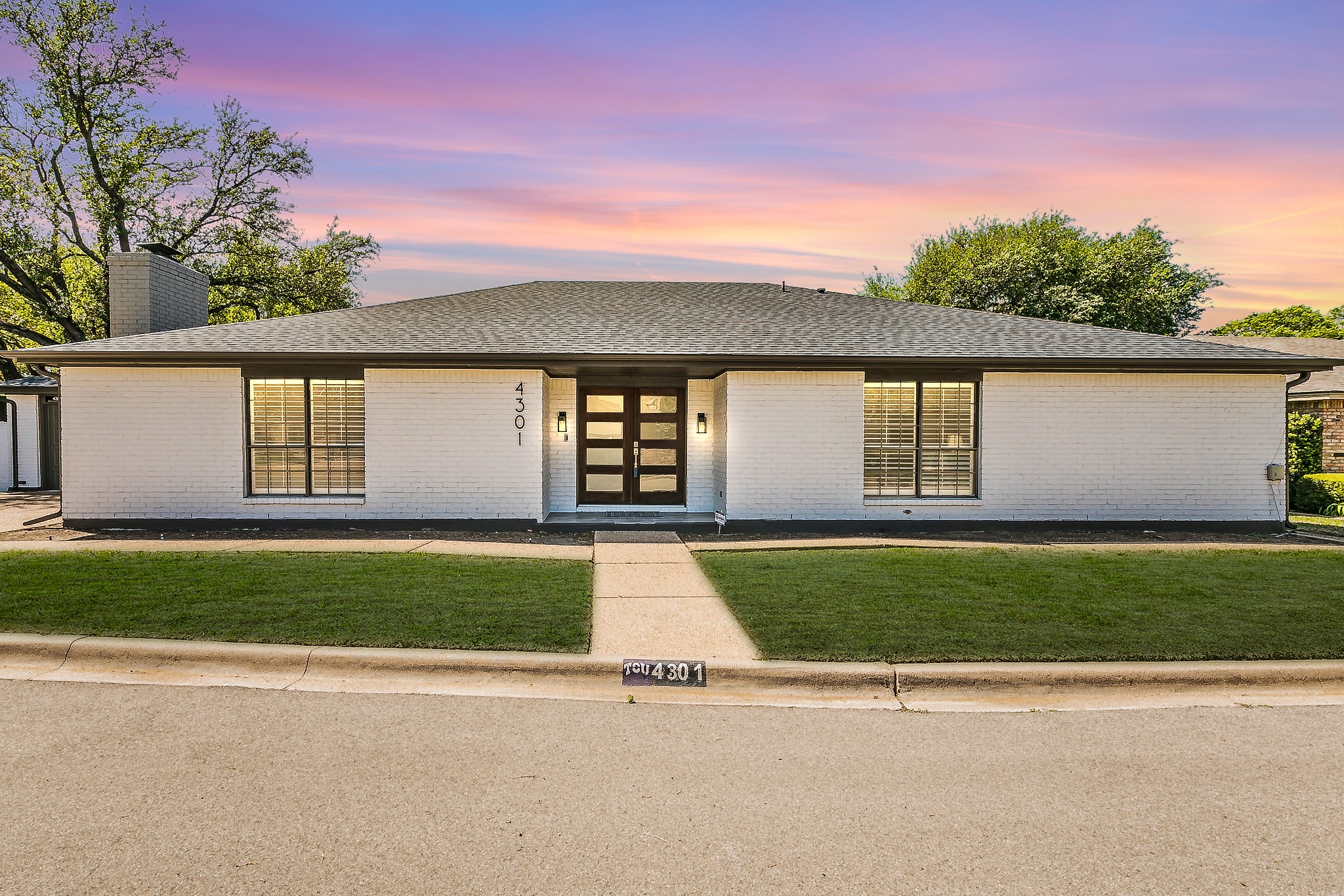 4301 Hartwood Circle