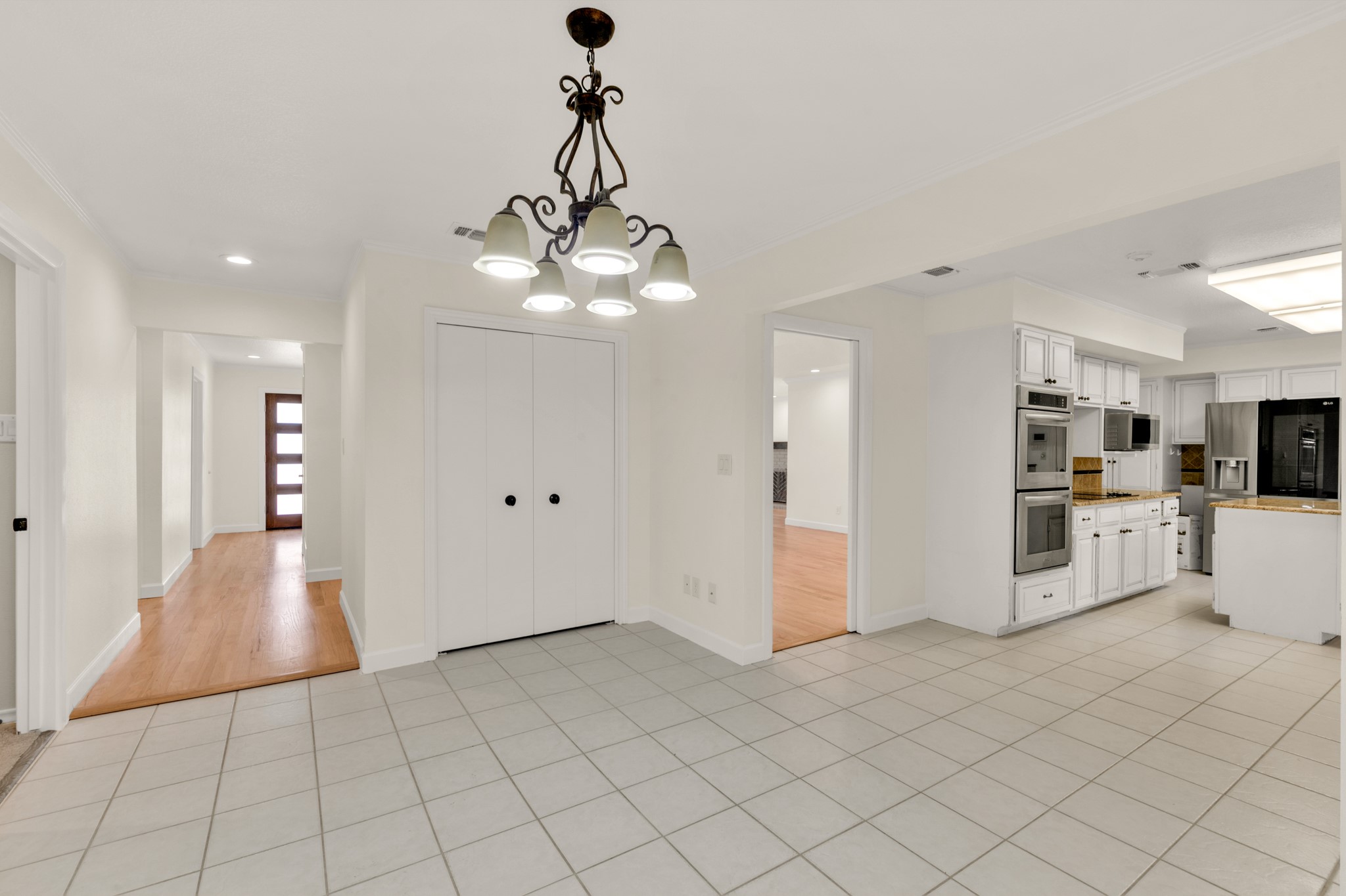 4301 Hartwood Circle