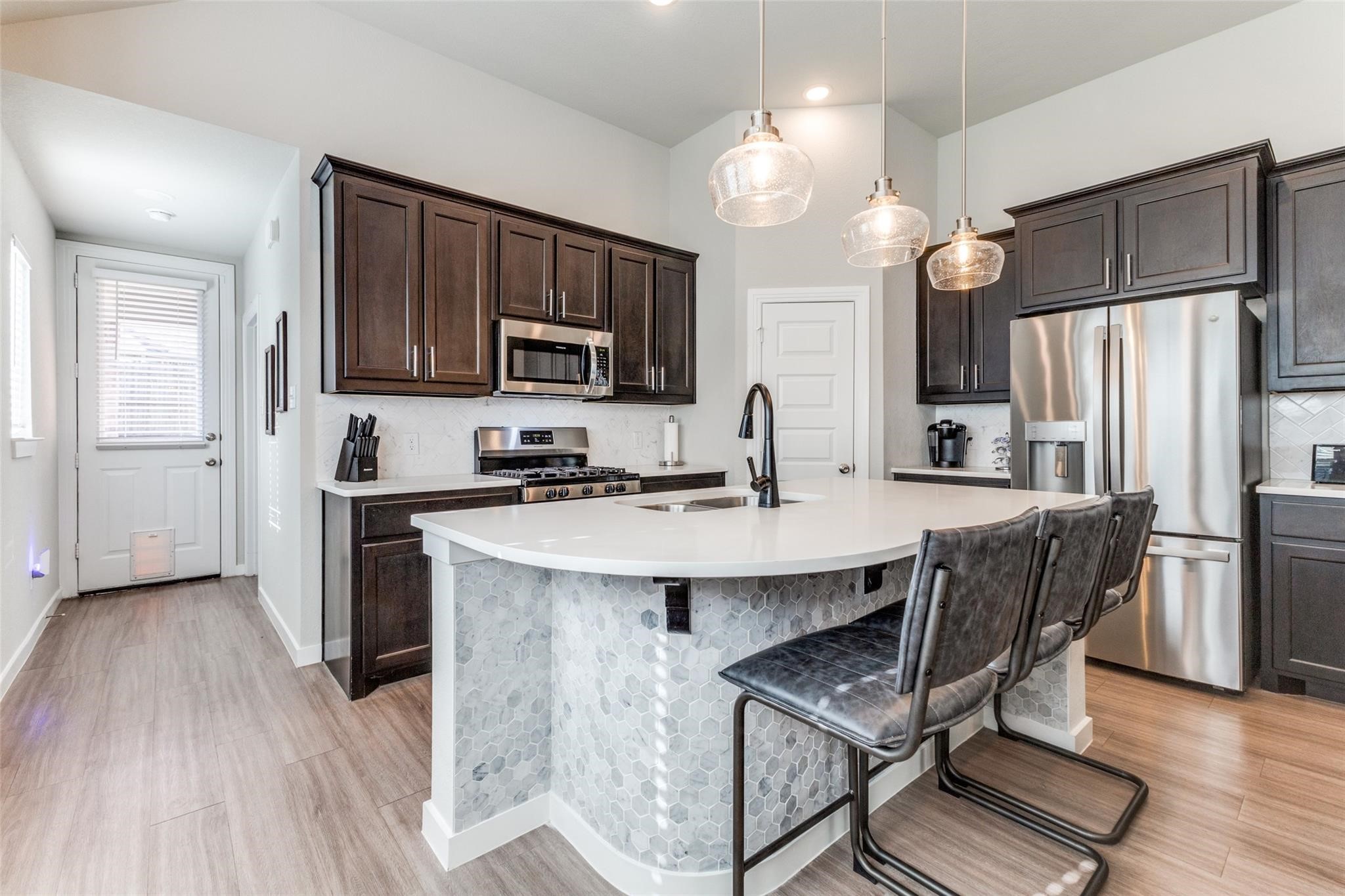 2435 Brightling Bend