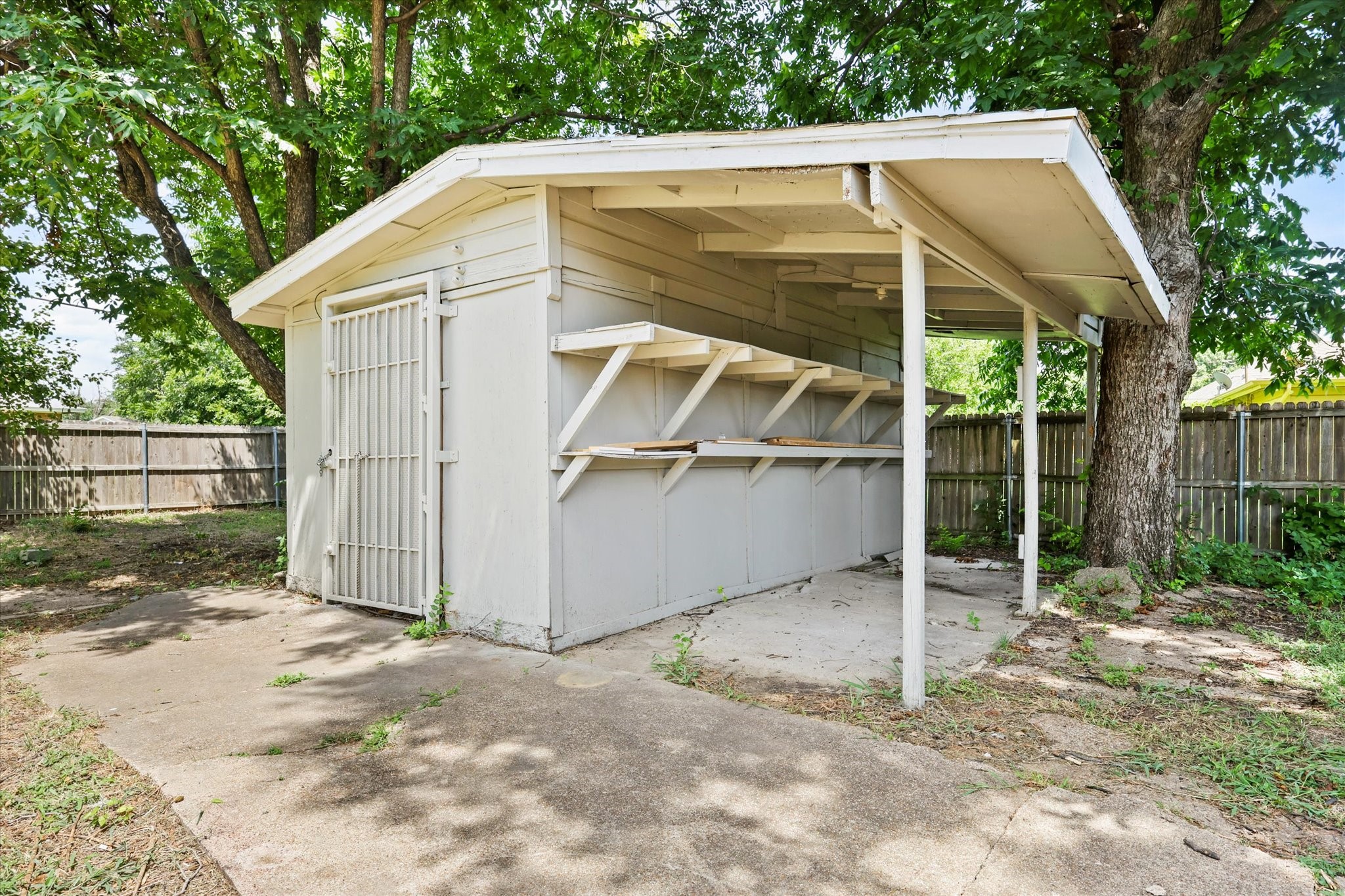 5629 Maceo Lane