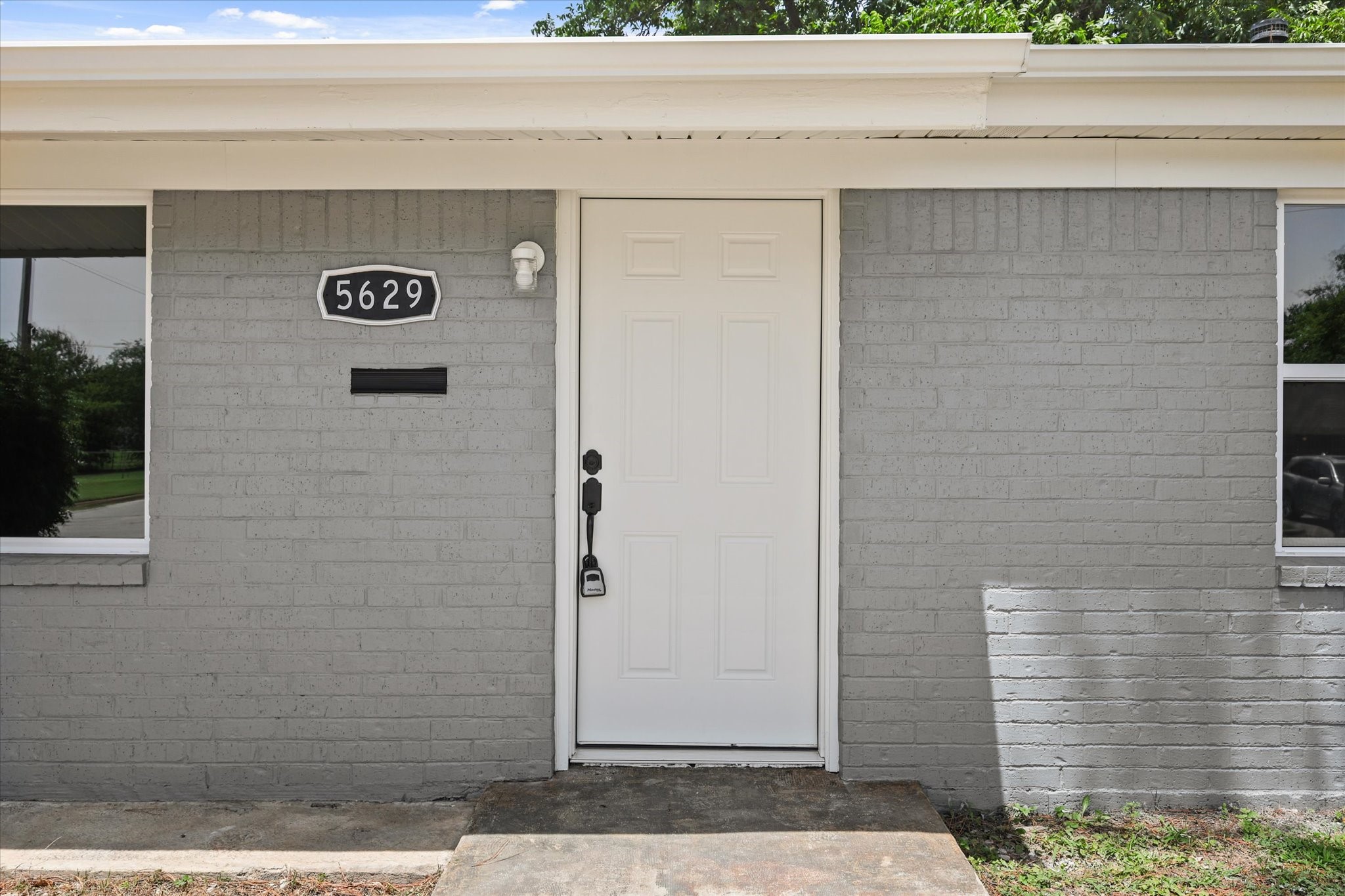 5629 Maceo Lane