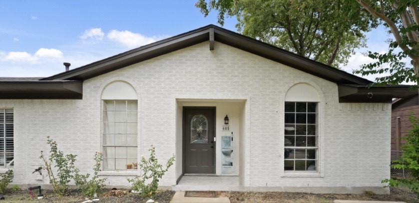 605 Neptune Drive