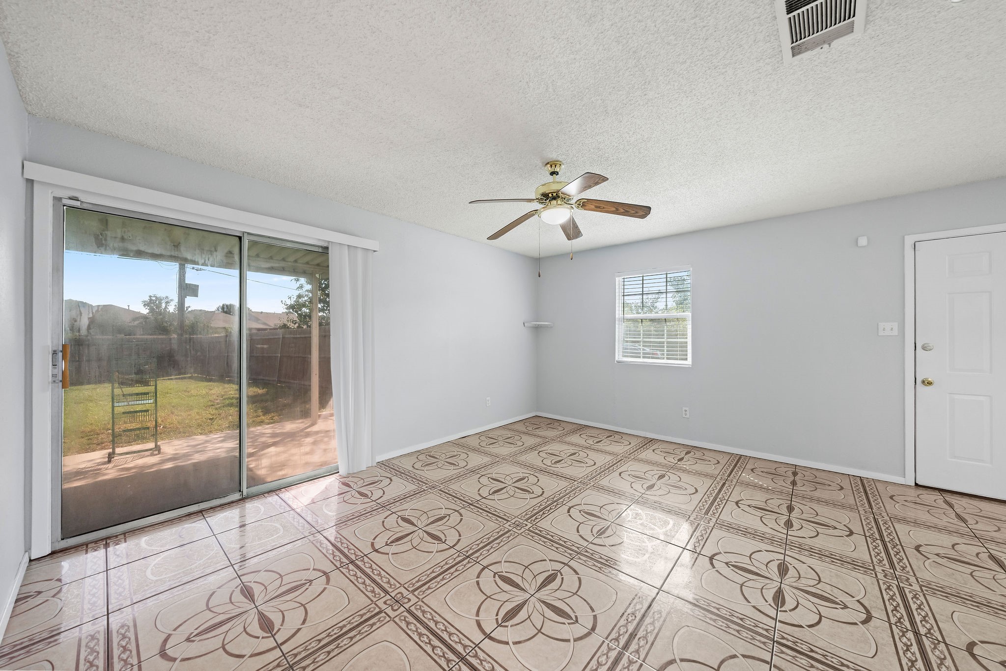 2469 Mcadoo Lane