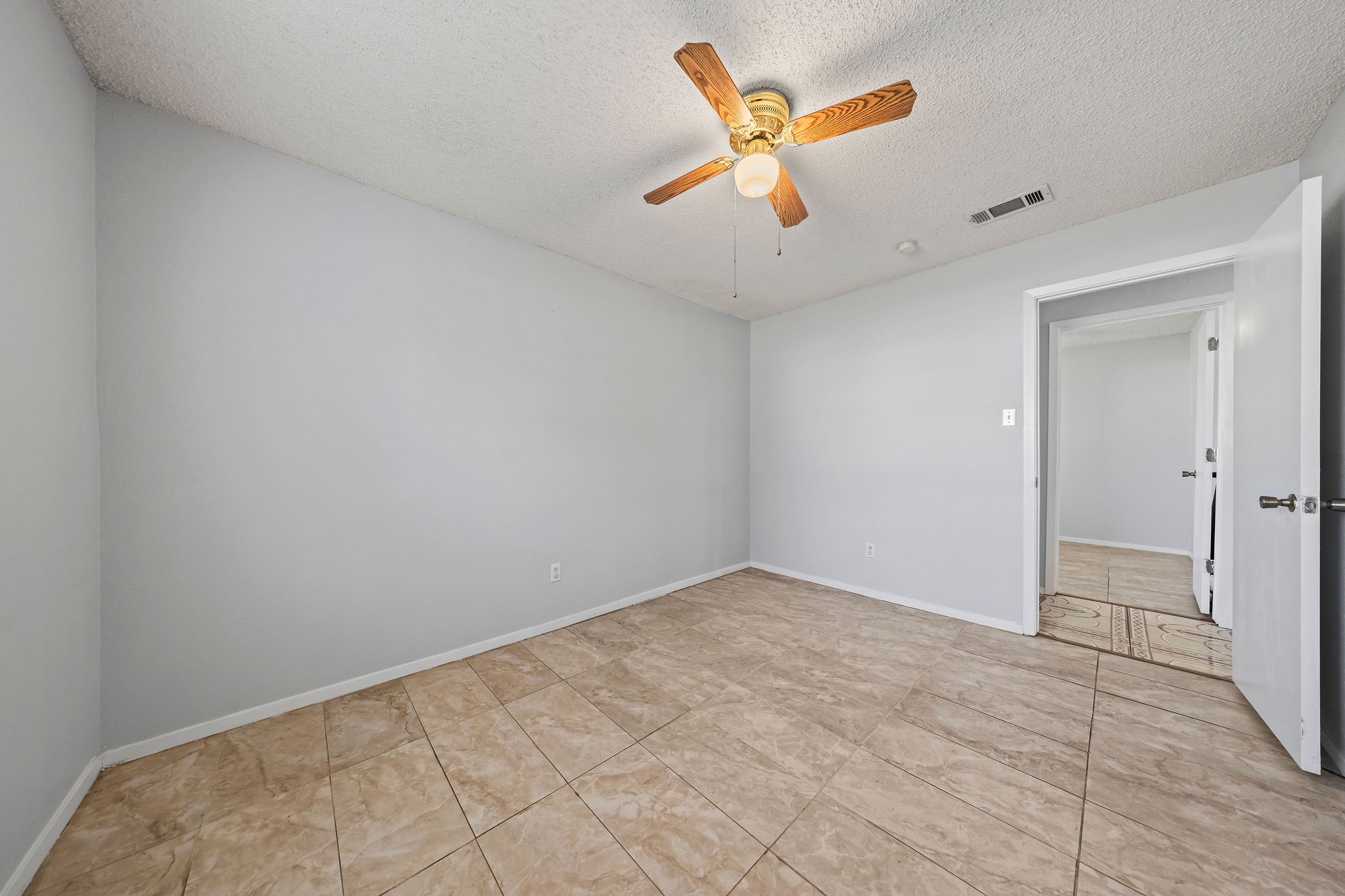 2469 Mcadoo Lane