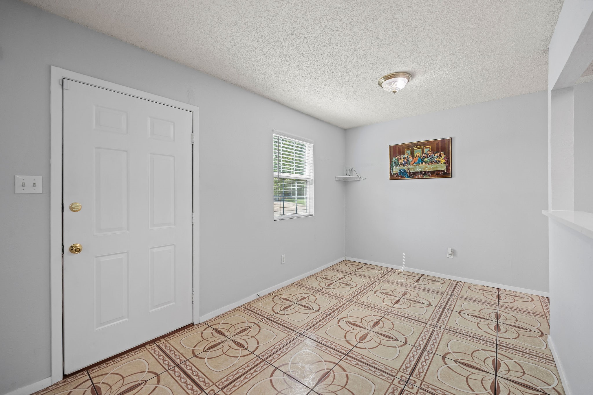 2469 Mcadoo Lane