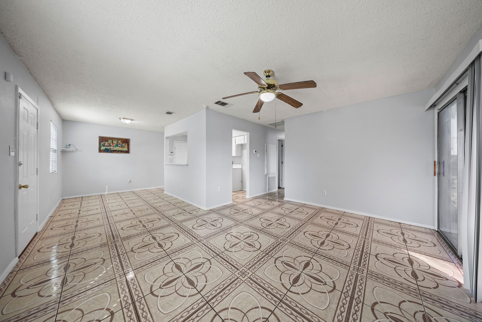 2469 Mcadoo Lane
