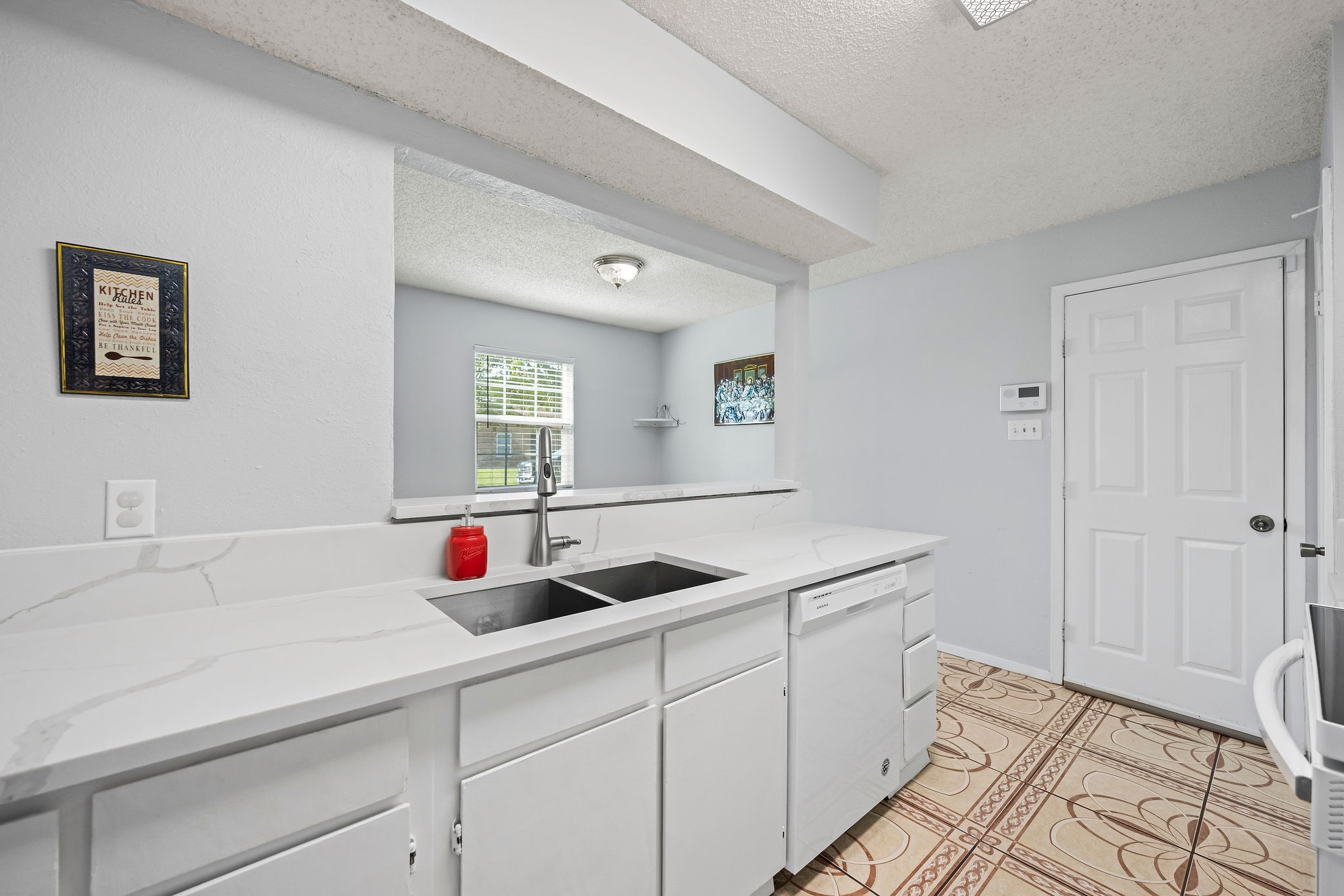 2469 Mcadoo Lane