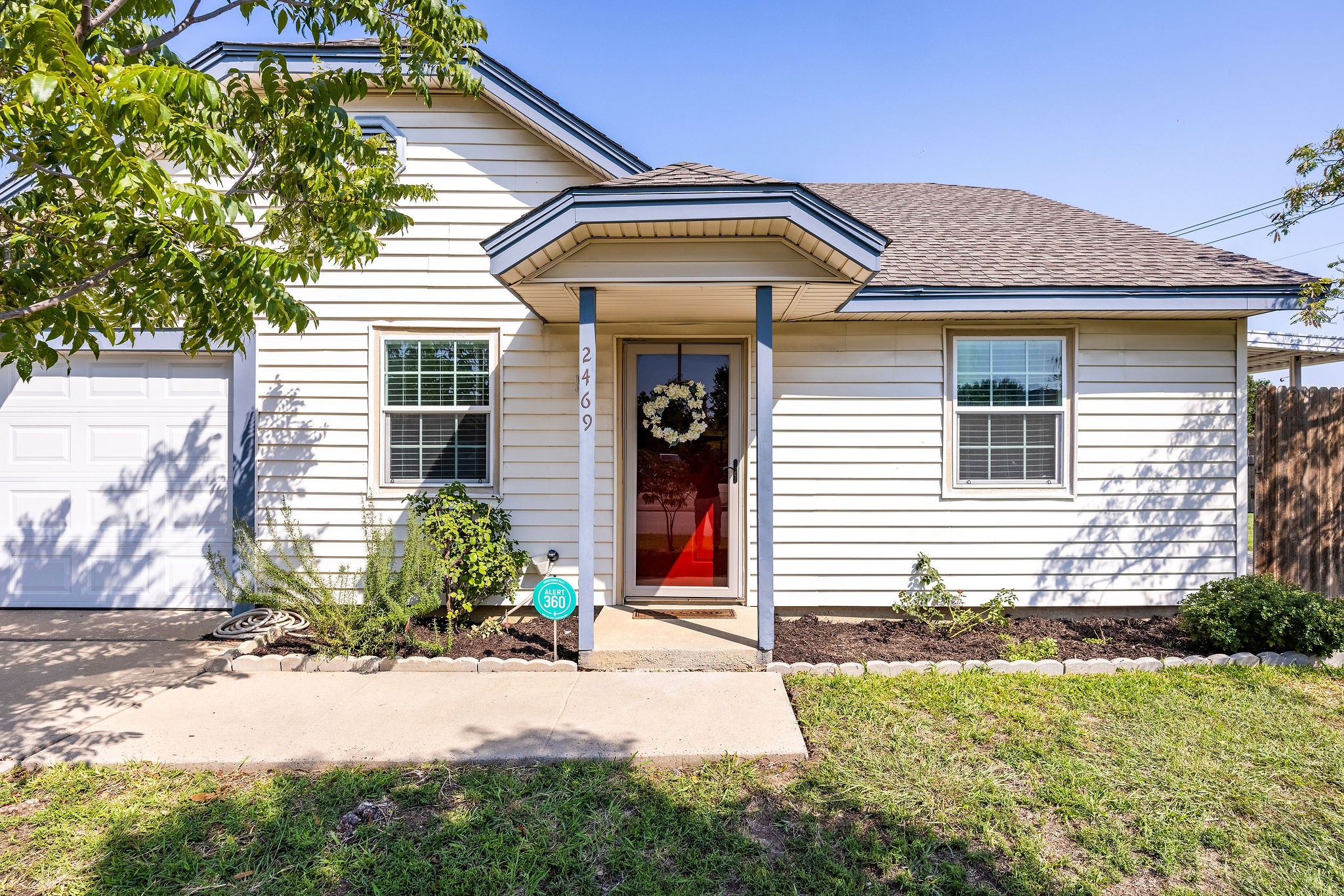 2469 Mcadoo Lane