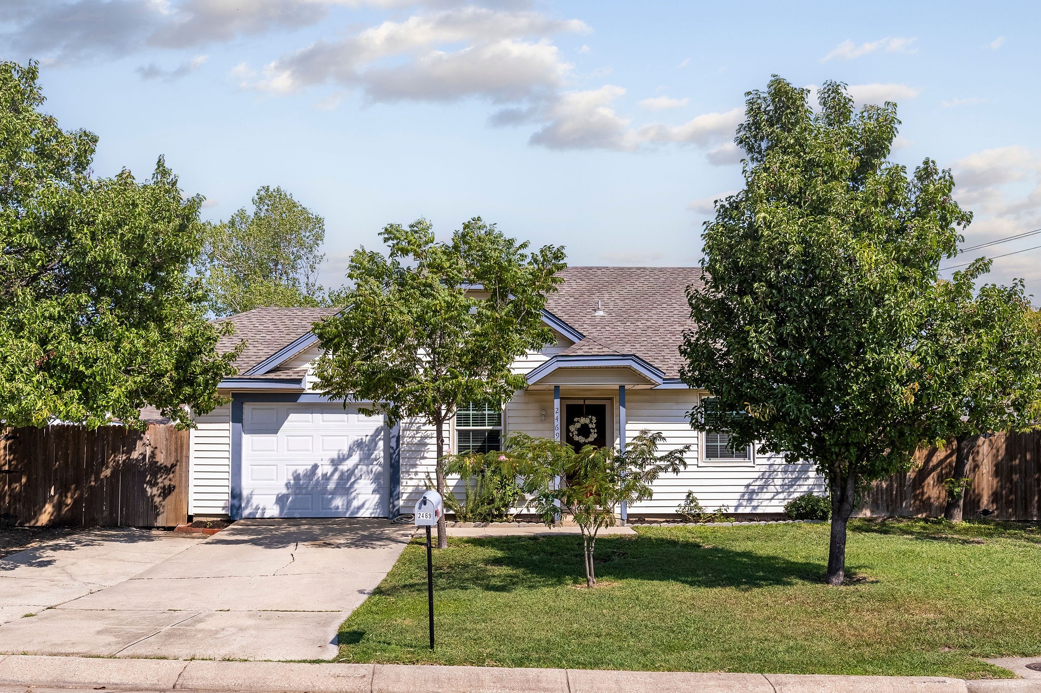 2469 Mcadoo Lane