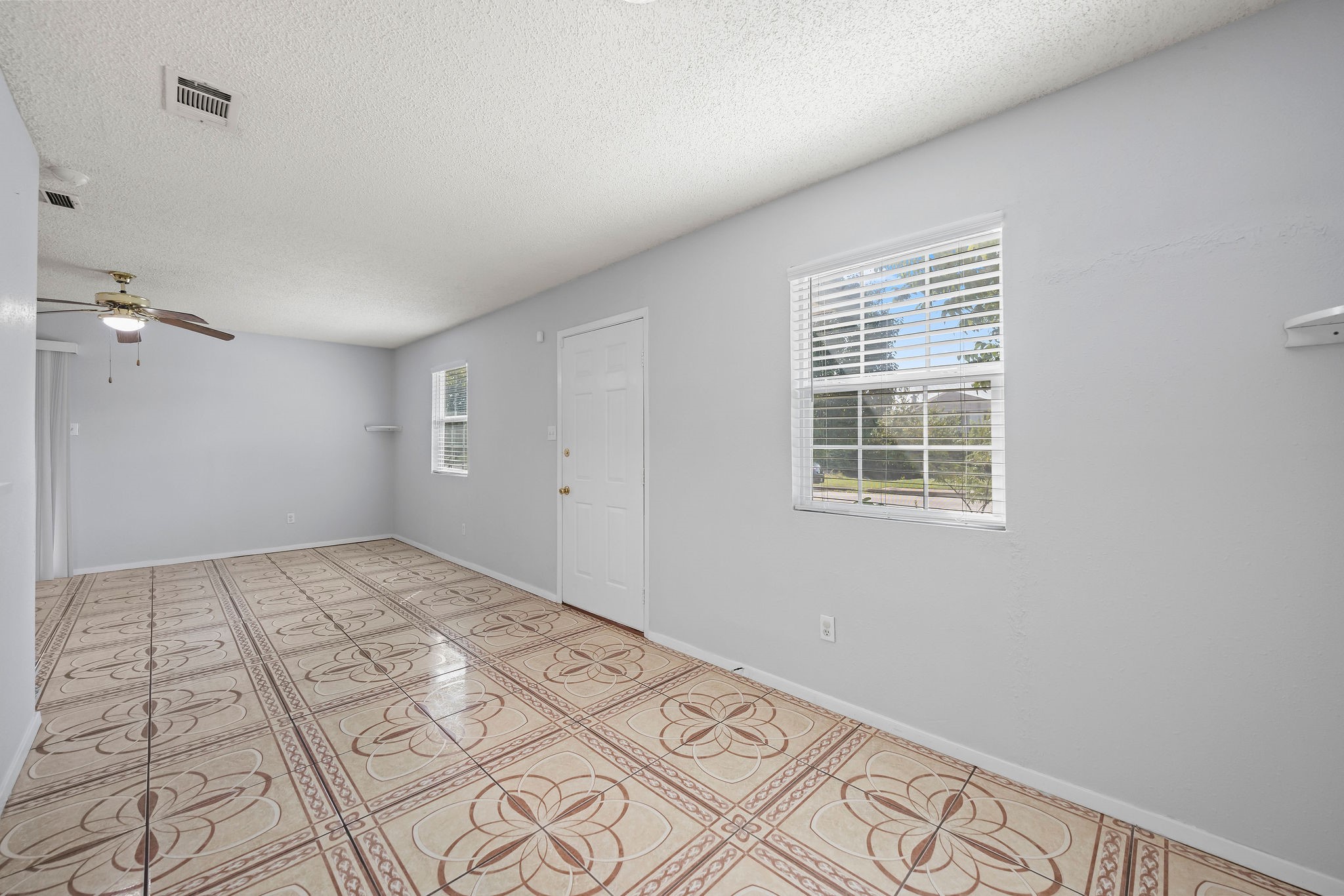 2469 Mcadoo Lane