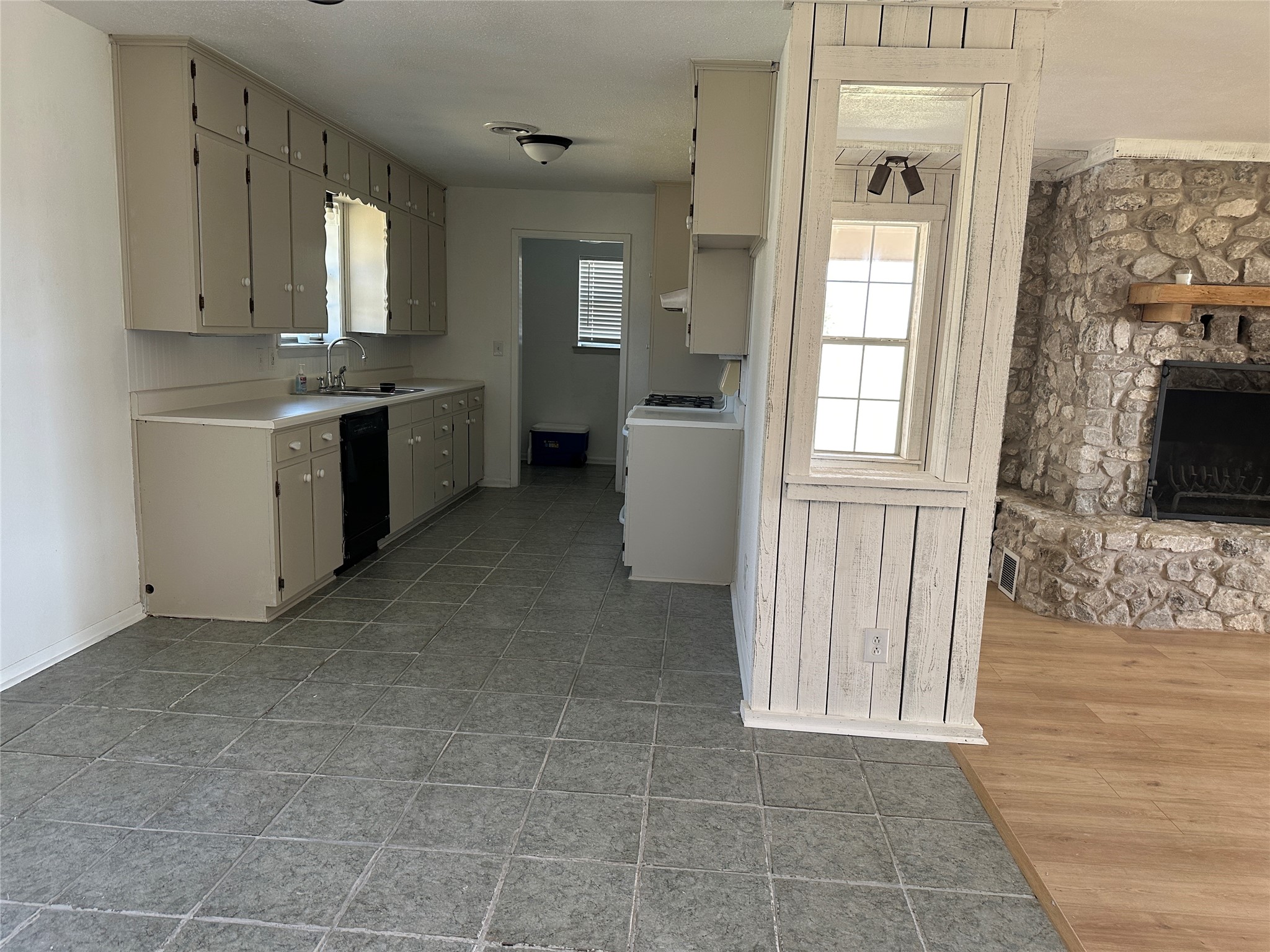 226 County Road 1557